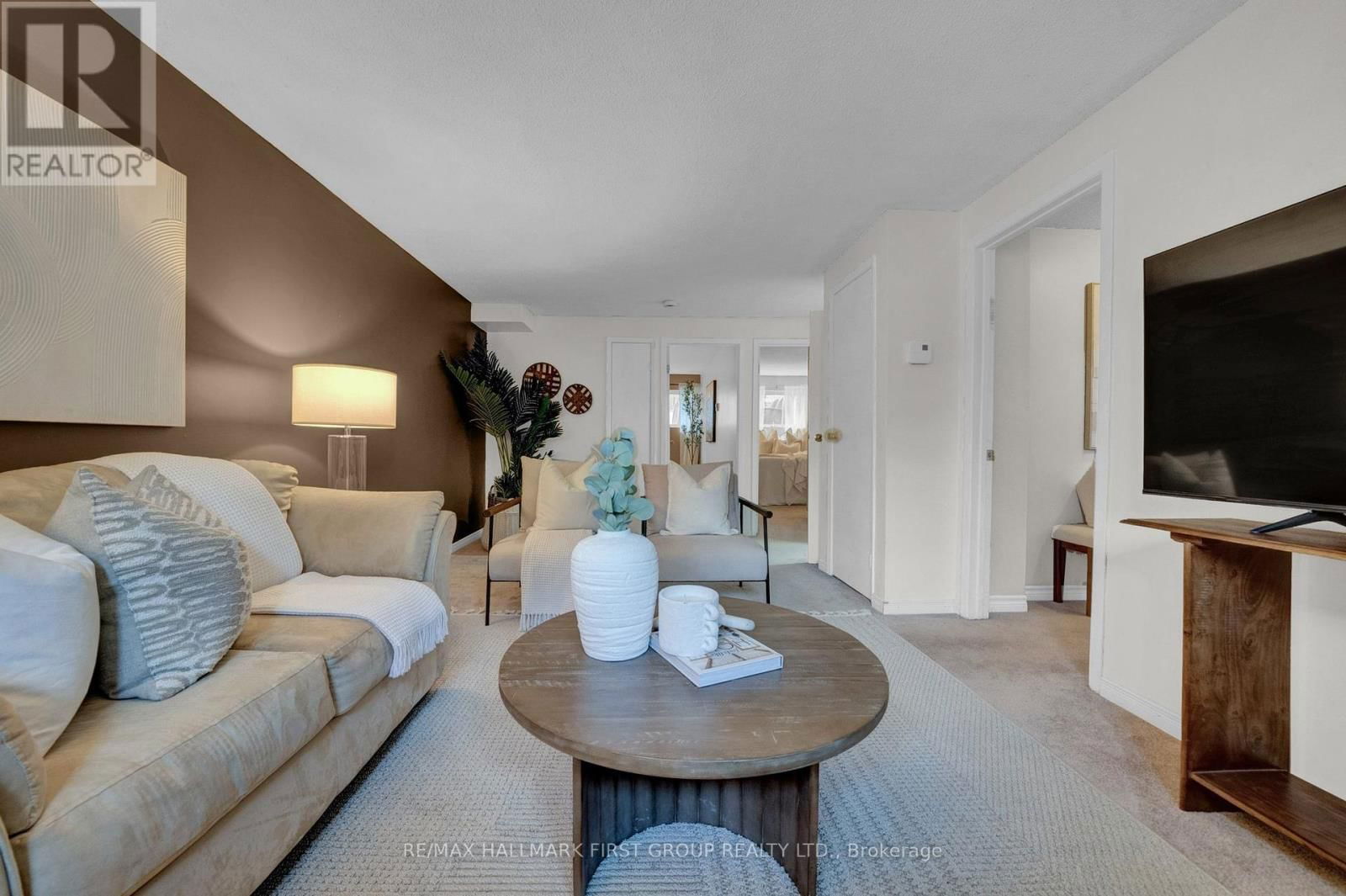 747 CRICKLEWOOD DRIVE Image 28