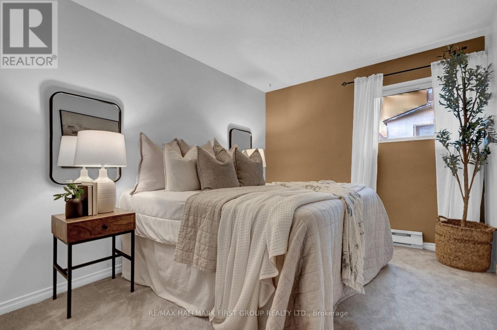 747 CRICKLEWOOD DRIVE Image 33