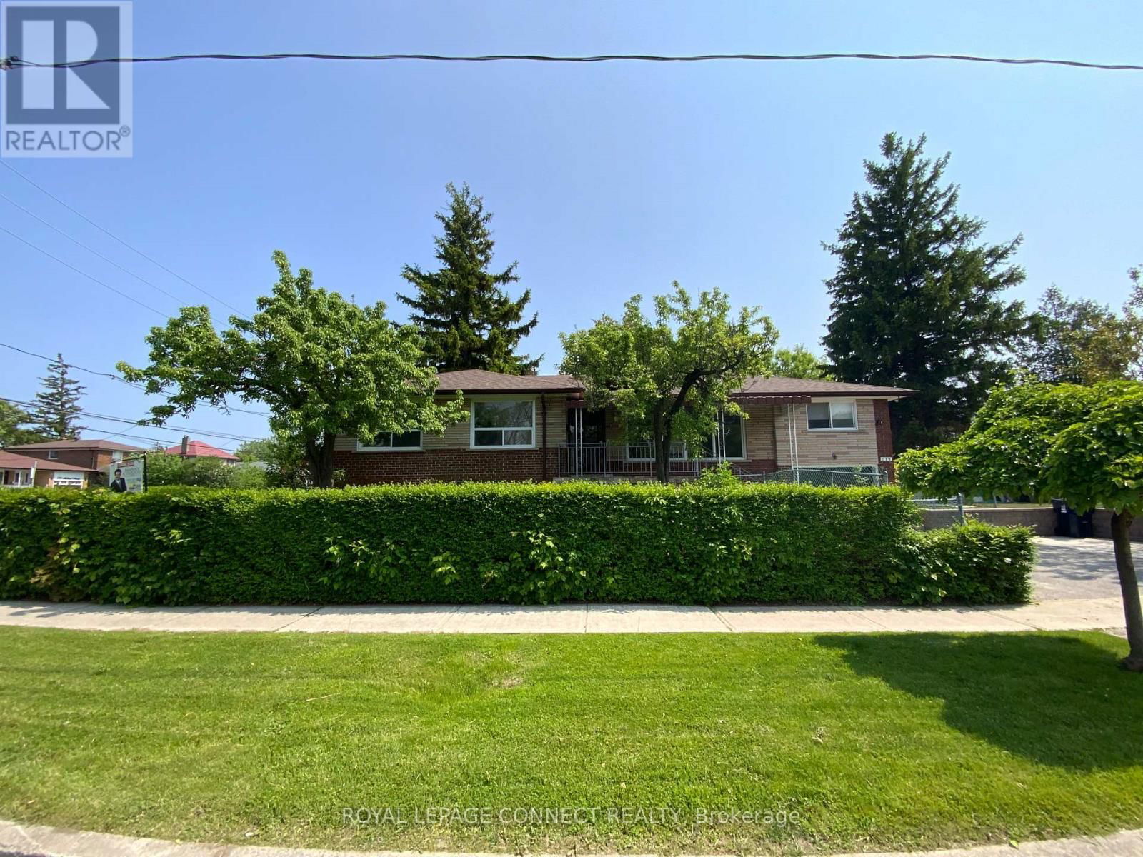 Bsmt - 179 BENJAMIN BOULEVARD Image 18