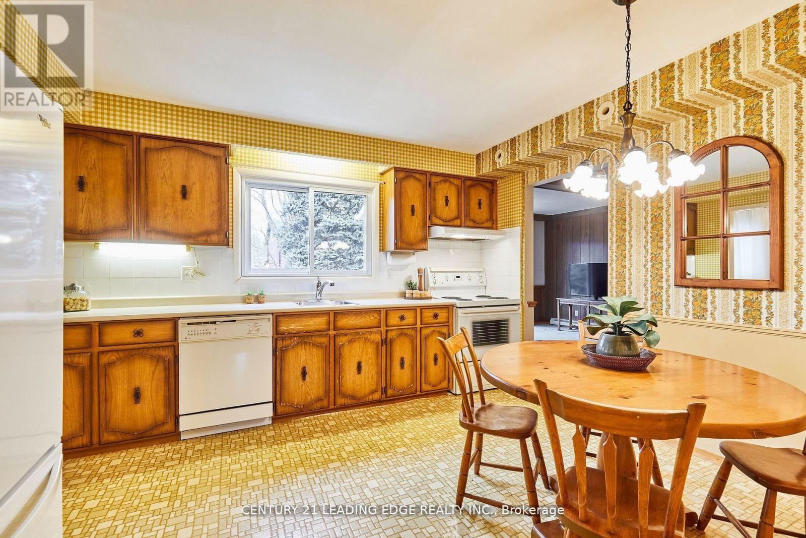 24 DUNMURRAY BOULEVARD Image 10