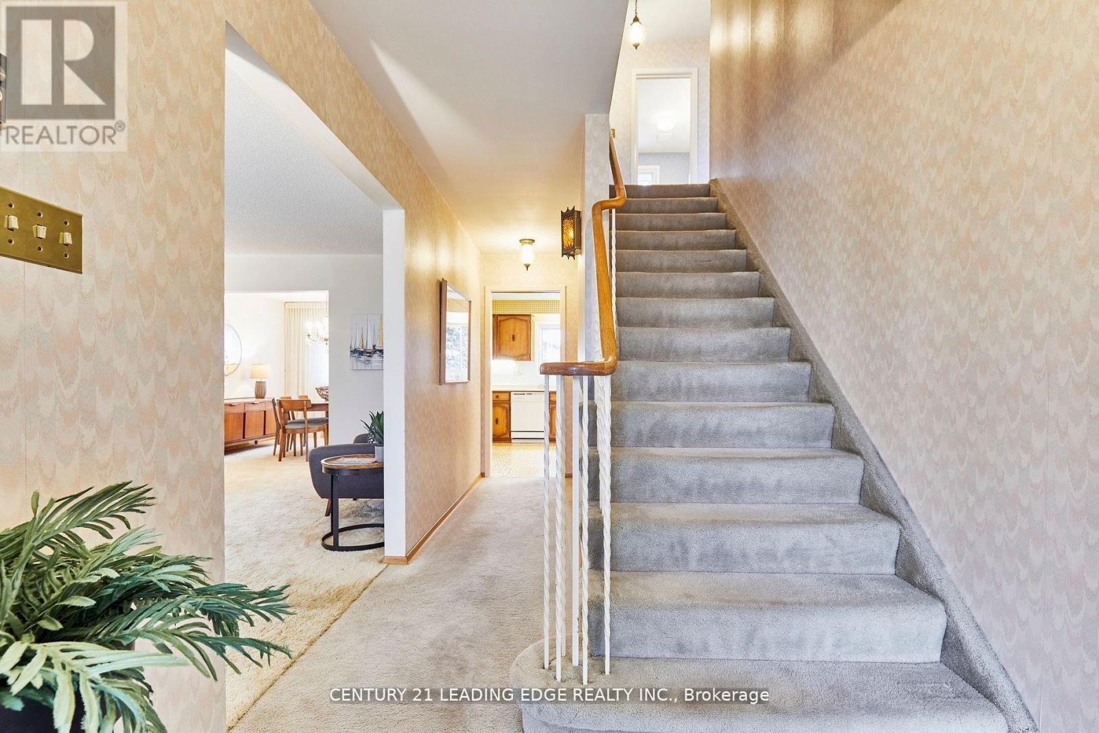 24 DUNMURRAY BOULEVARD Image 16