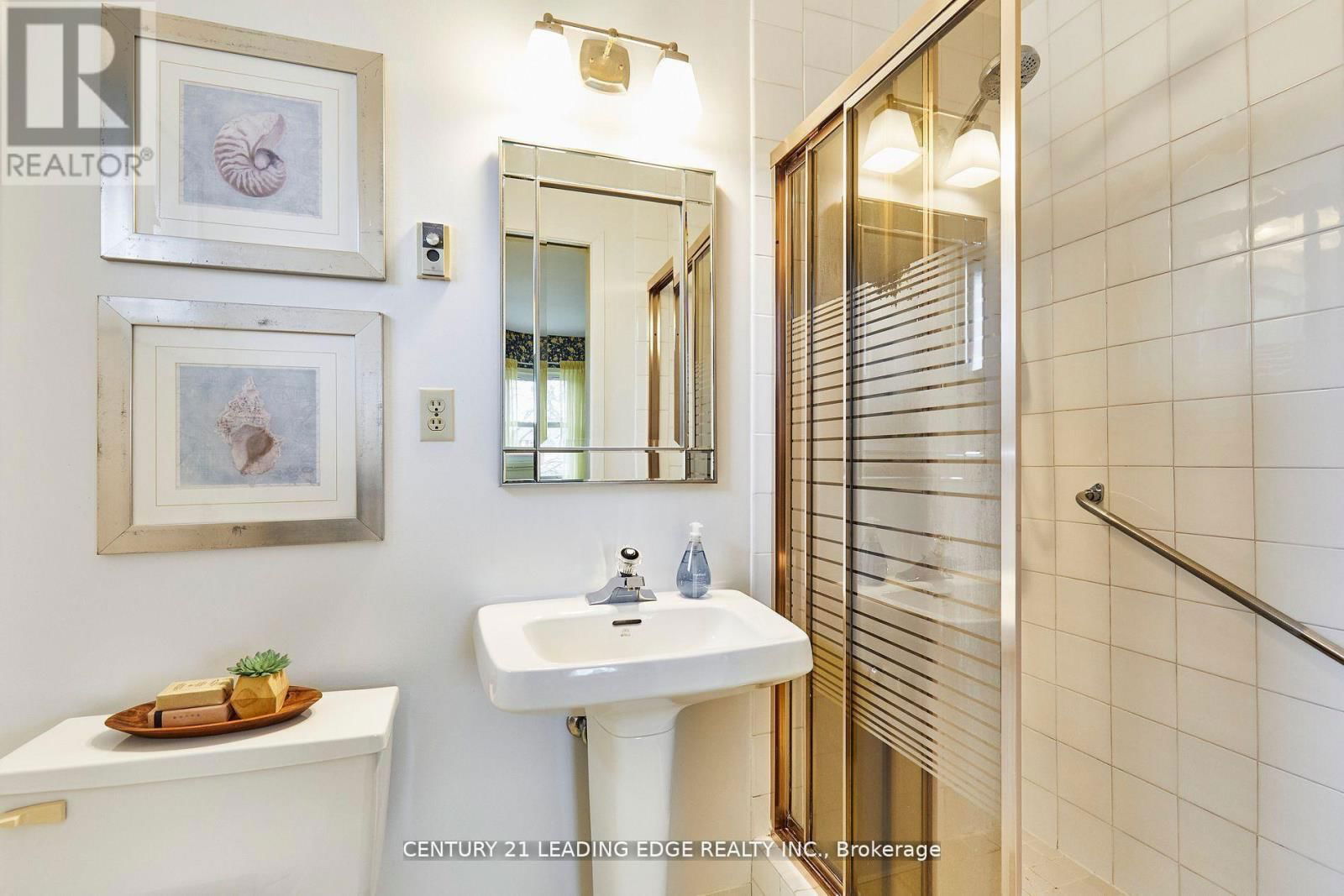 24 DUNMURRAY BOULEVARD Image 21