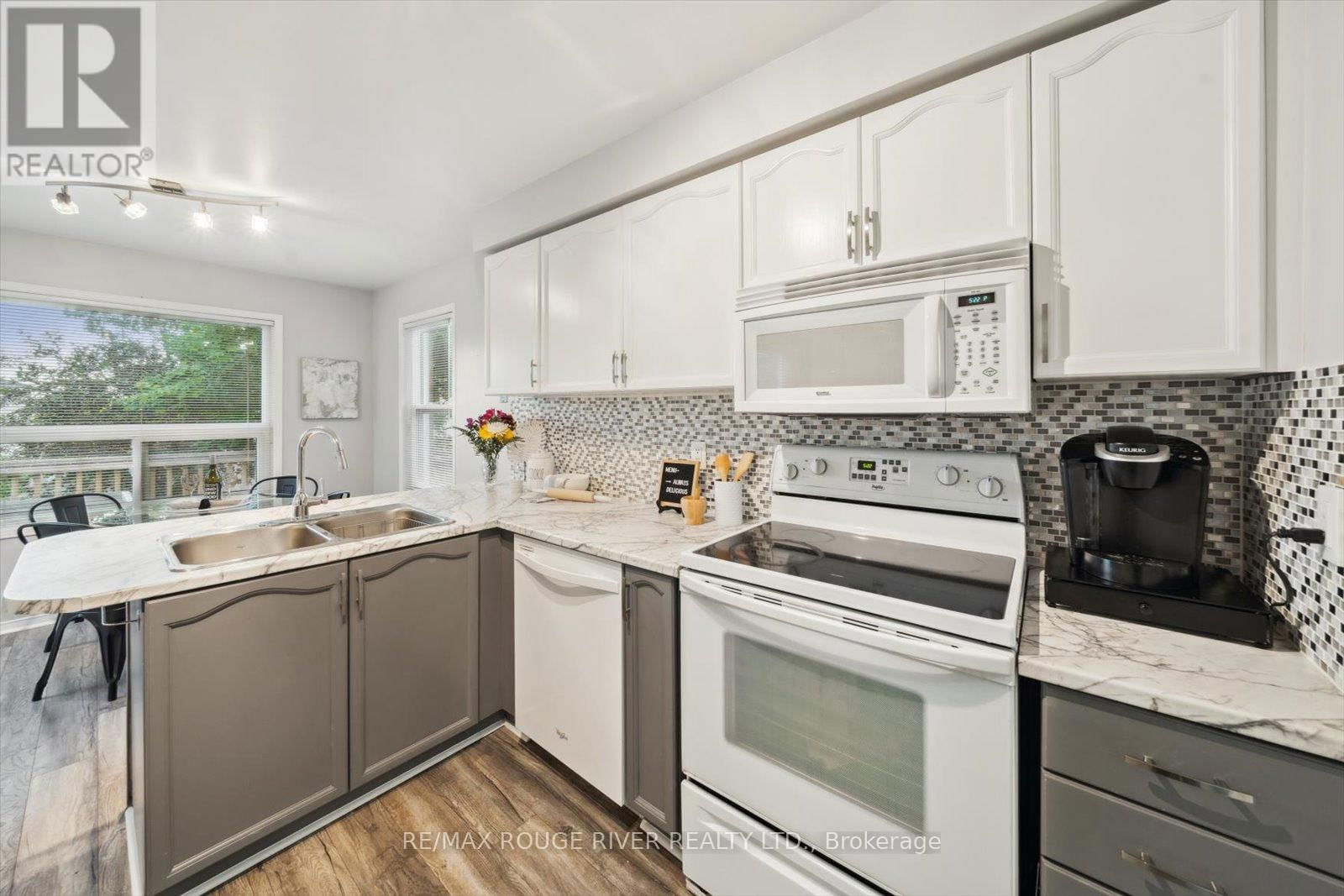 60 BONNYCASTLE DRIVE Image 17