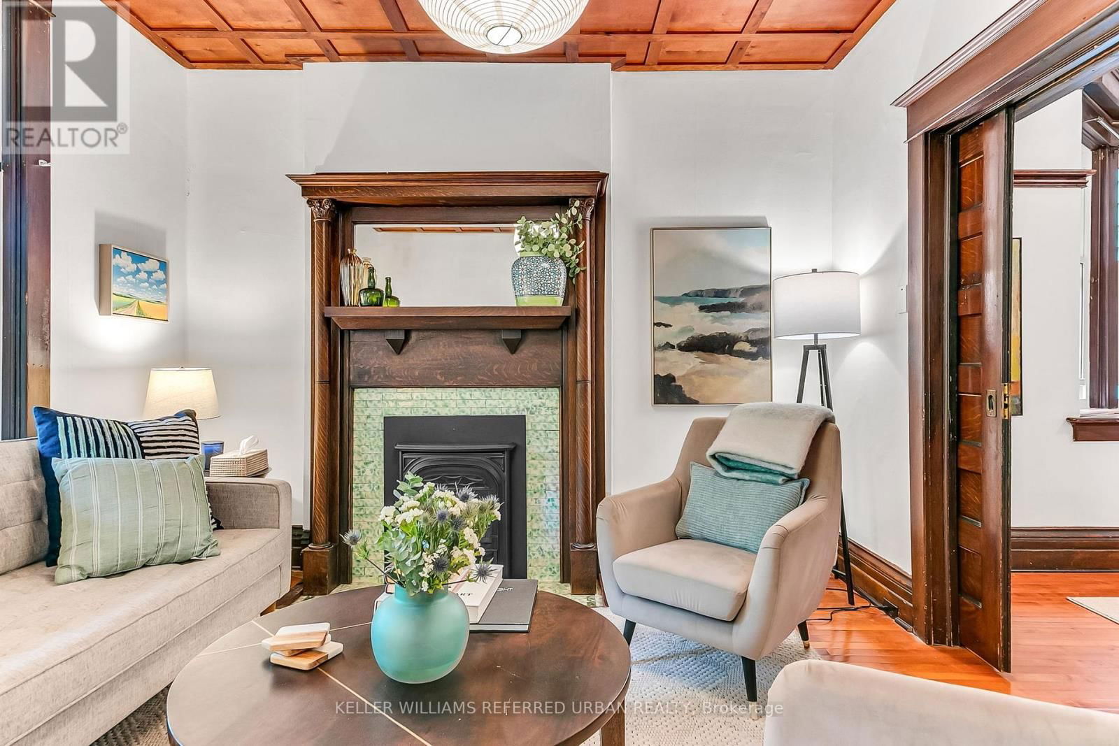 204 ASHDALE AVENUE Image 13