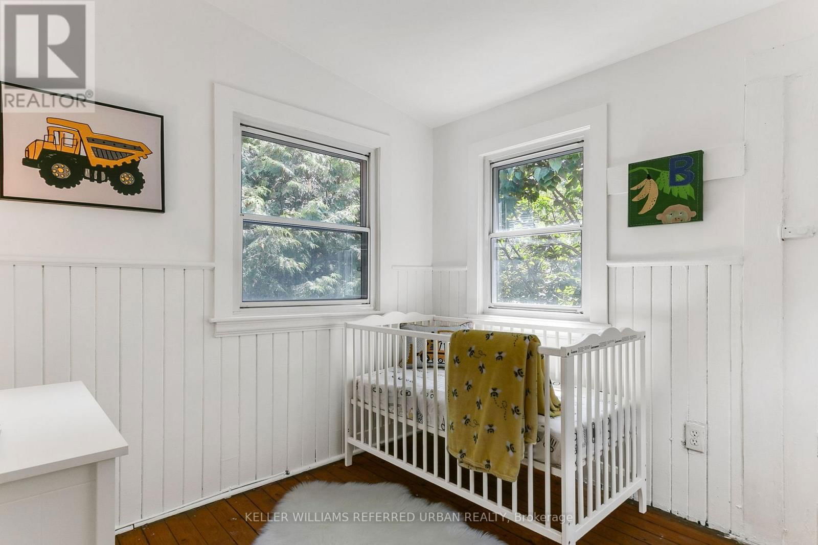 204 ASHDALE AVENUE Image 33