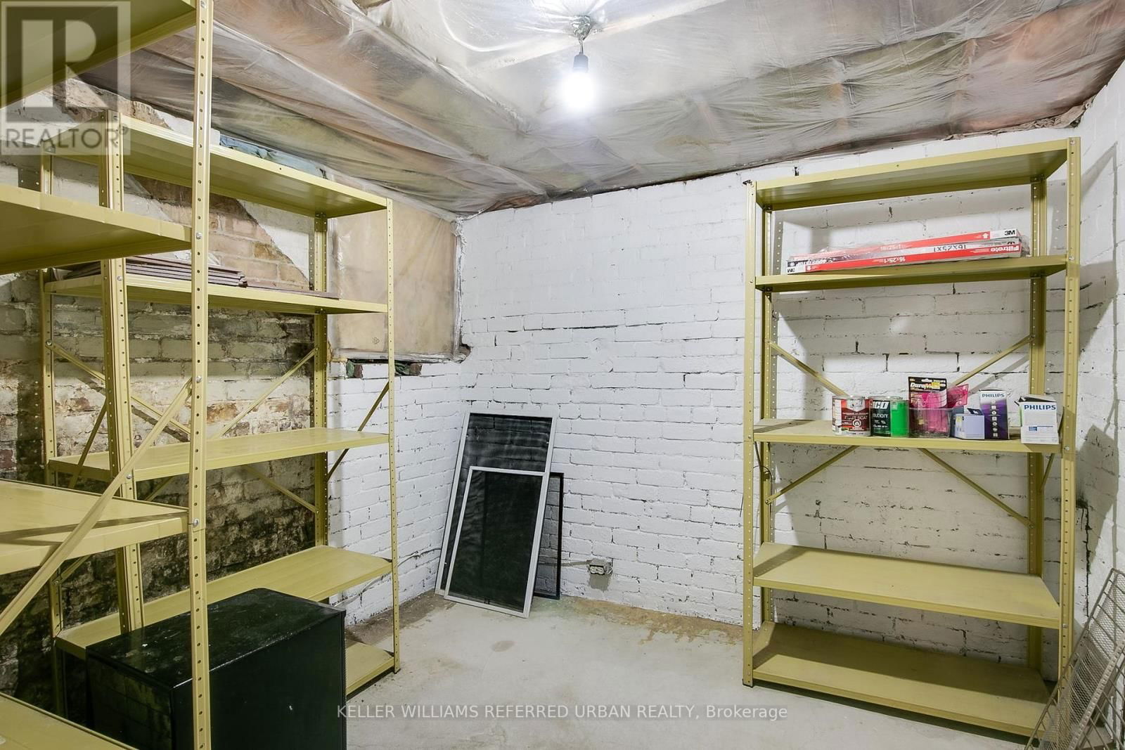 204 ASHDALE AVENUE Image 45