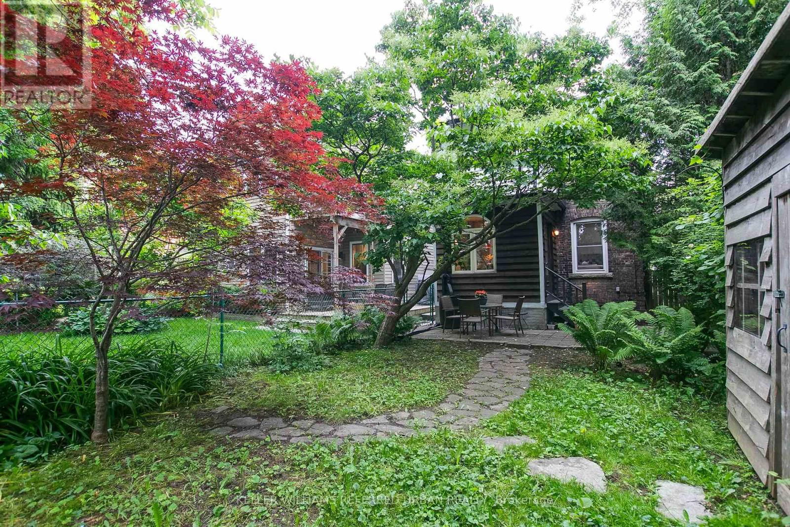 204 ASHDALE AVENUE Image 49