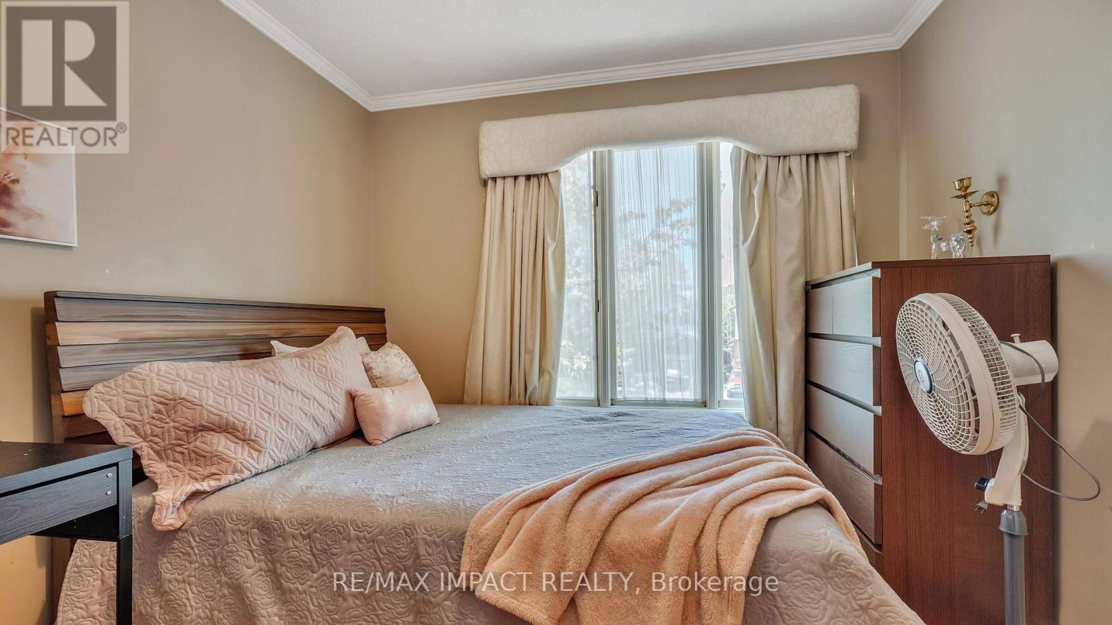 1 BEECHNUT CRESCENT Image 38