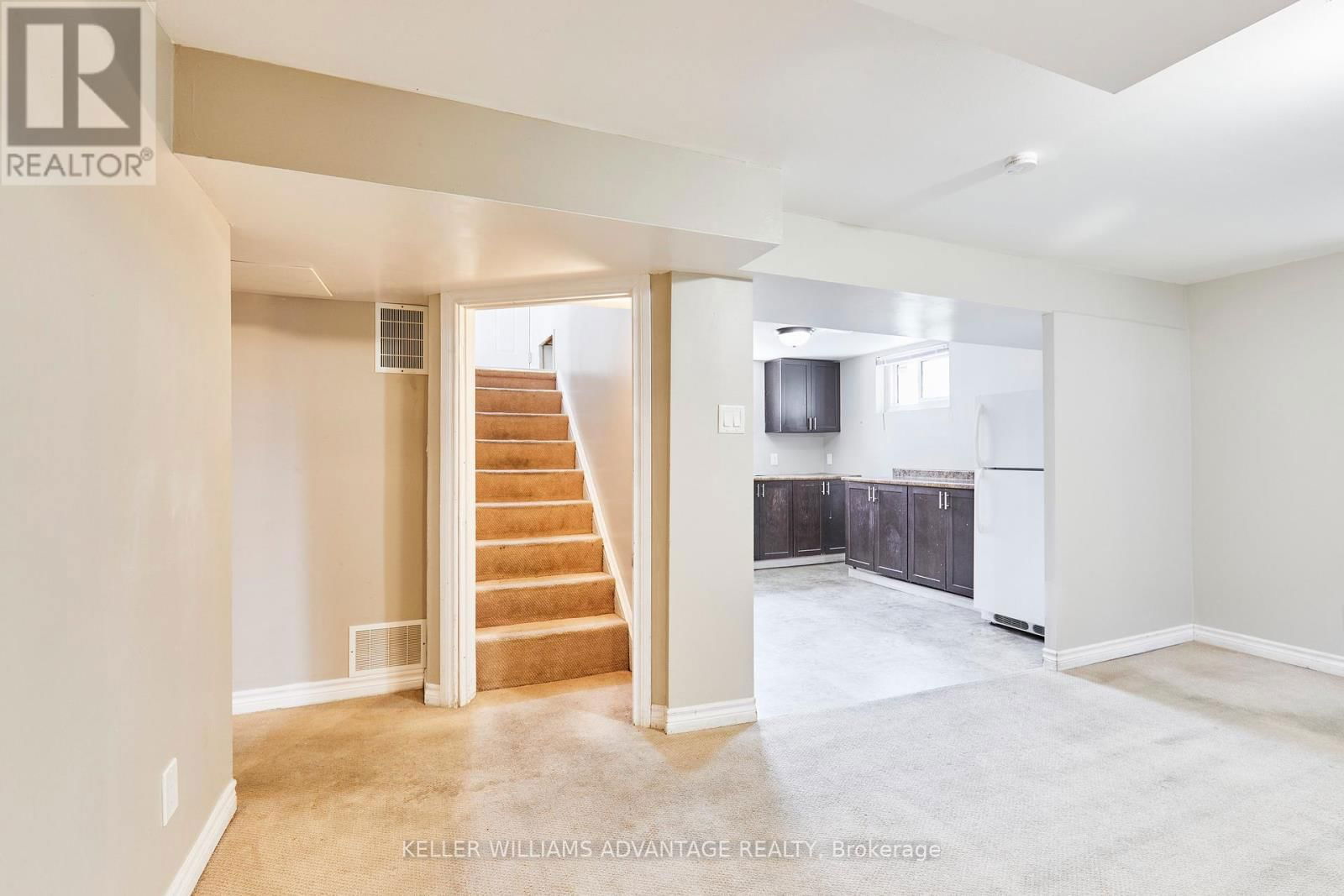 211 MARQUETTE AVENUE Image 14