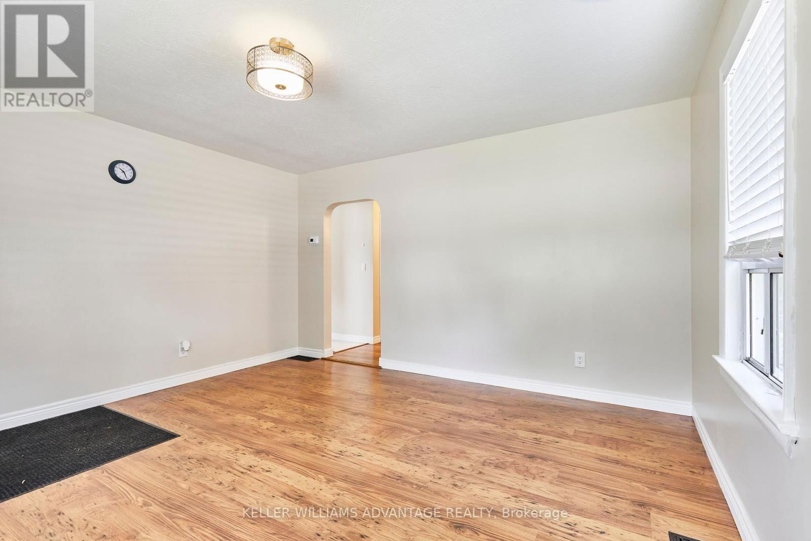 211 MARQUETTE AVENUE Image 4