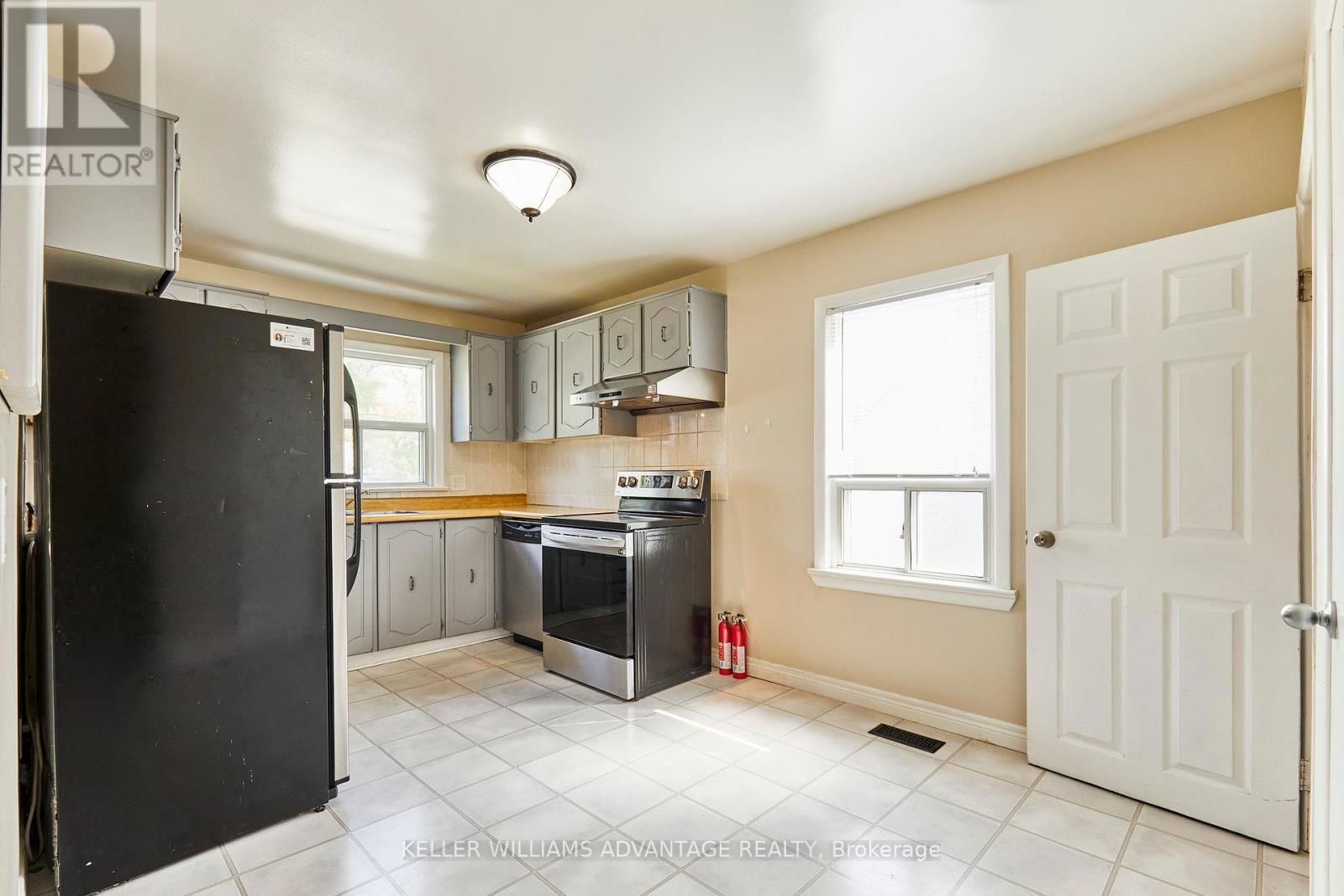 211 MARQUETTE AVENUE Image 5