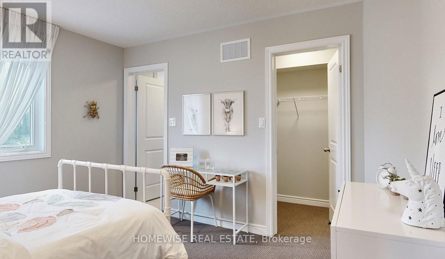 198 ASH STREET Image 9