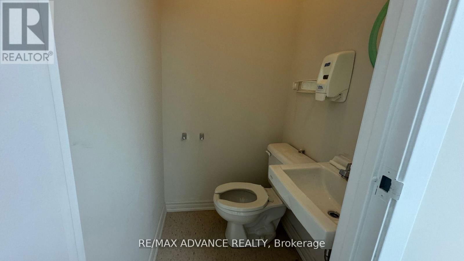 Unit 6 - 4245 SHEPPARD AVENUE EAST Image 4