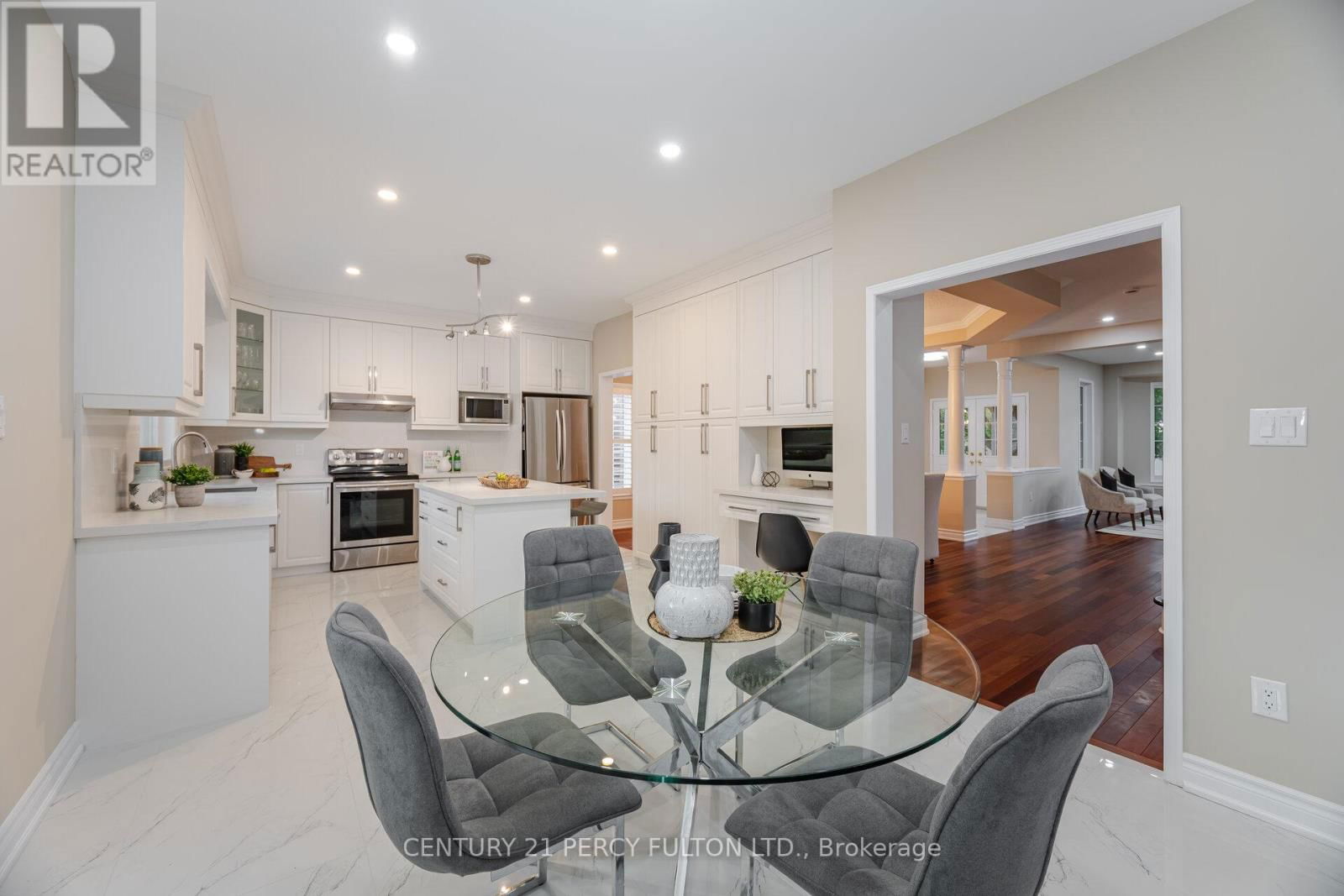 4 MCALPINE AVENUE Image 10