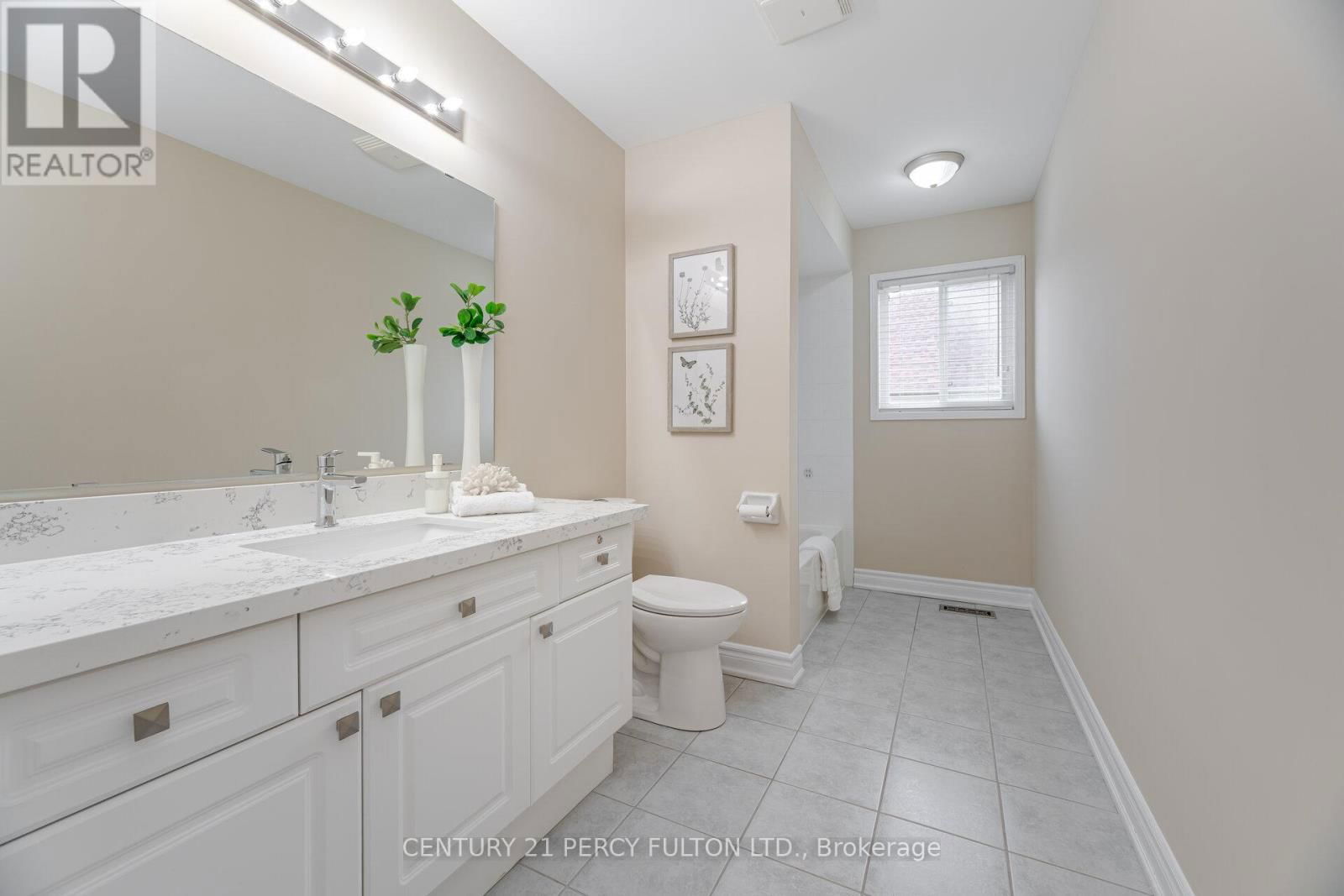4 MCALPINE AVENUE Image 33