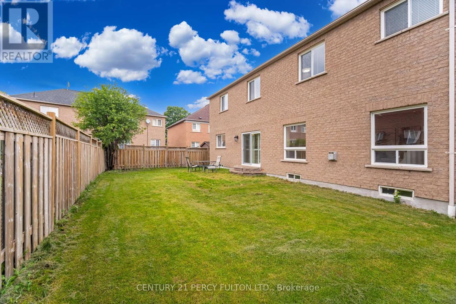 4 MCALPINE AVENUE Image 38
