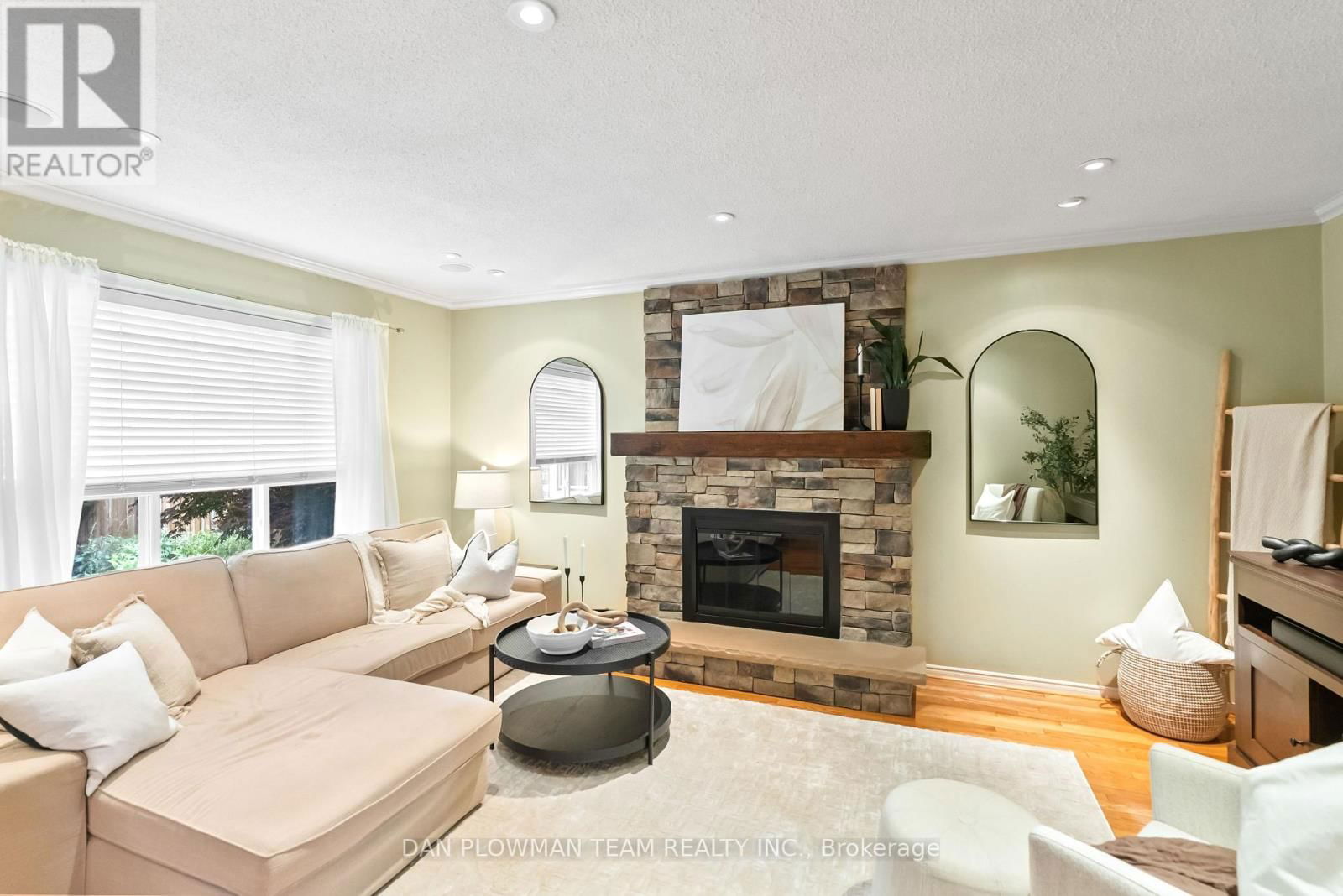 14 ERICKSON DRIVE Image 13