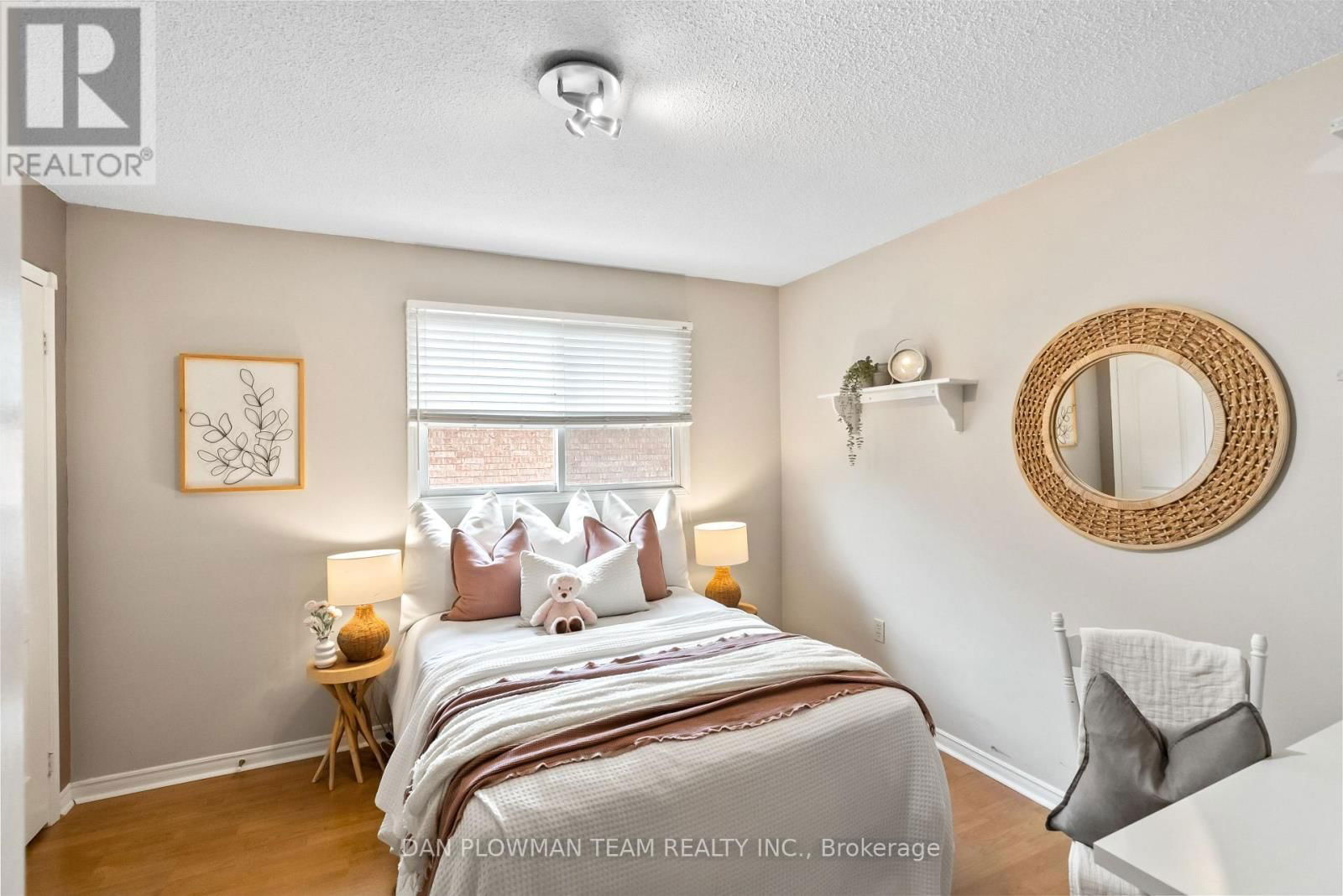 14 ERICKSON DRIVE Image 21