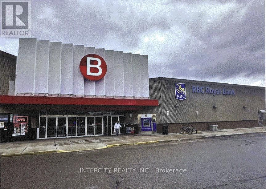 127 - 2900 WARDEN AVENUE Image 1