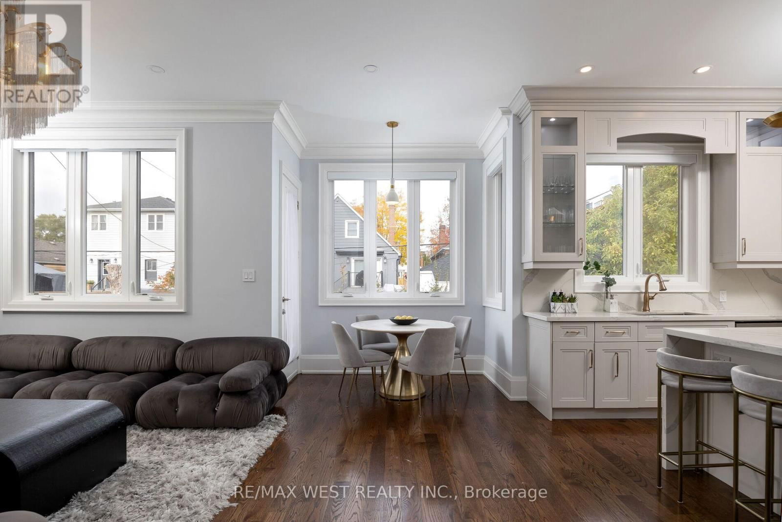 88 YARDLEY AVENUE Image 10