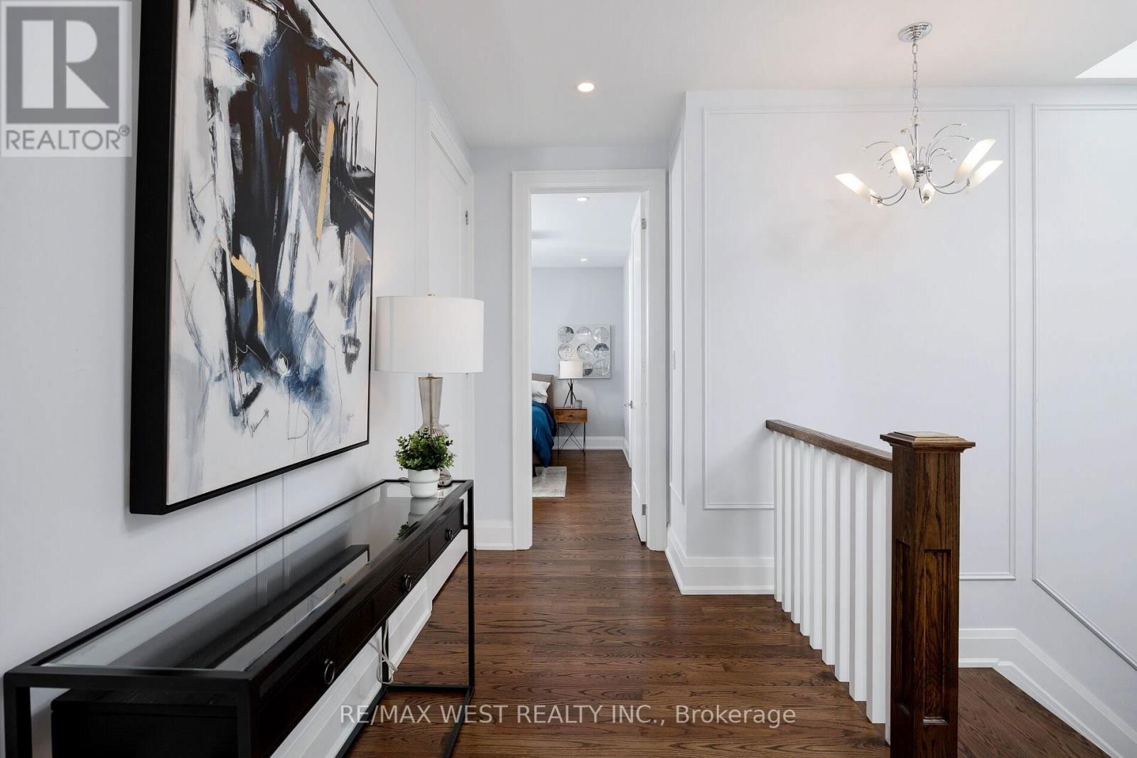 88 YARDLEY AVENUE Image 24