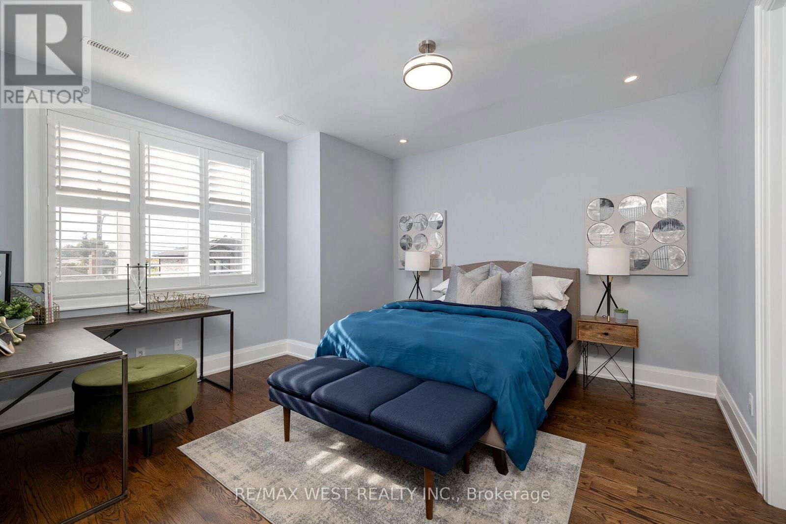 88 YARDLEY AVENUE Image 25
