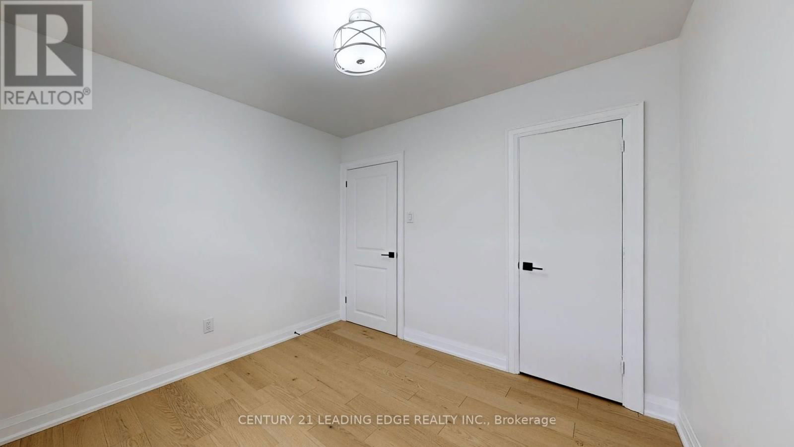 70 WEXFORD BOULEVARD Image 29