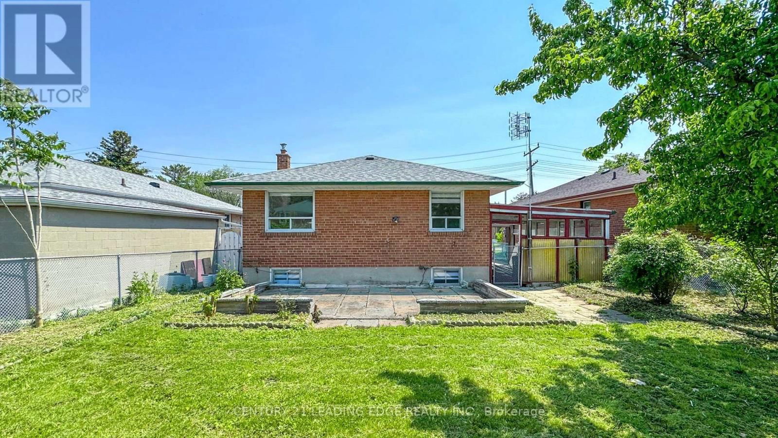 70 WEXFORD BOULEVARD Image 48