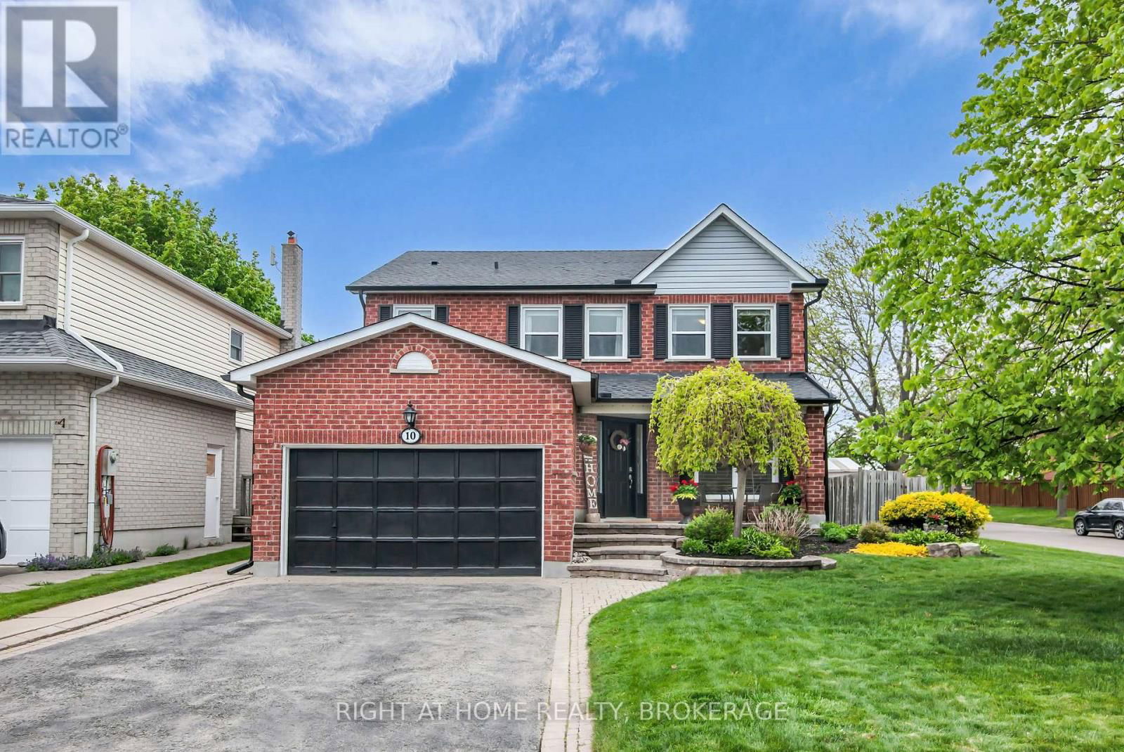 10 ENNISCLARE PLACE Image 1