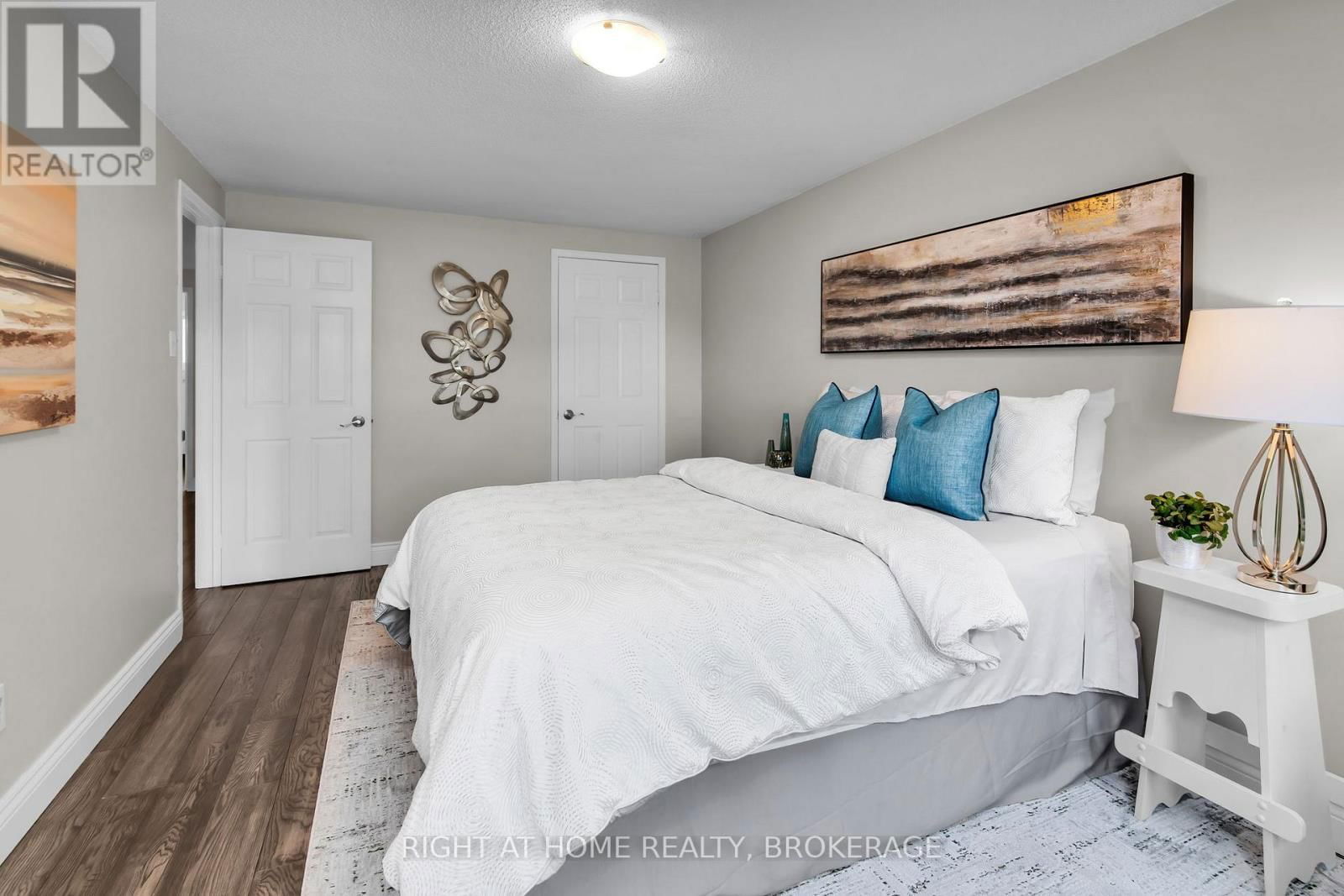 10 ENNISCLARE PLACE Image 19