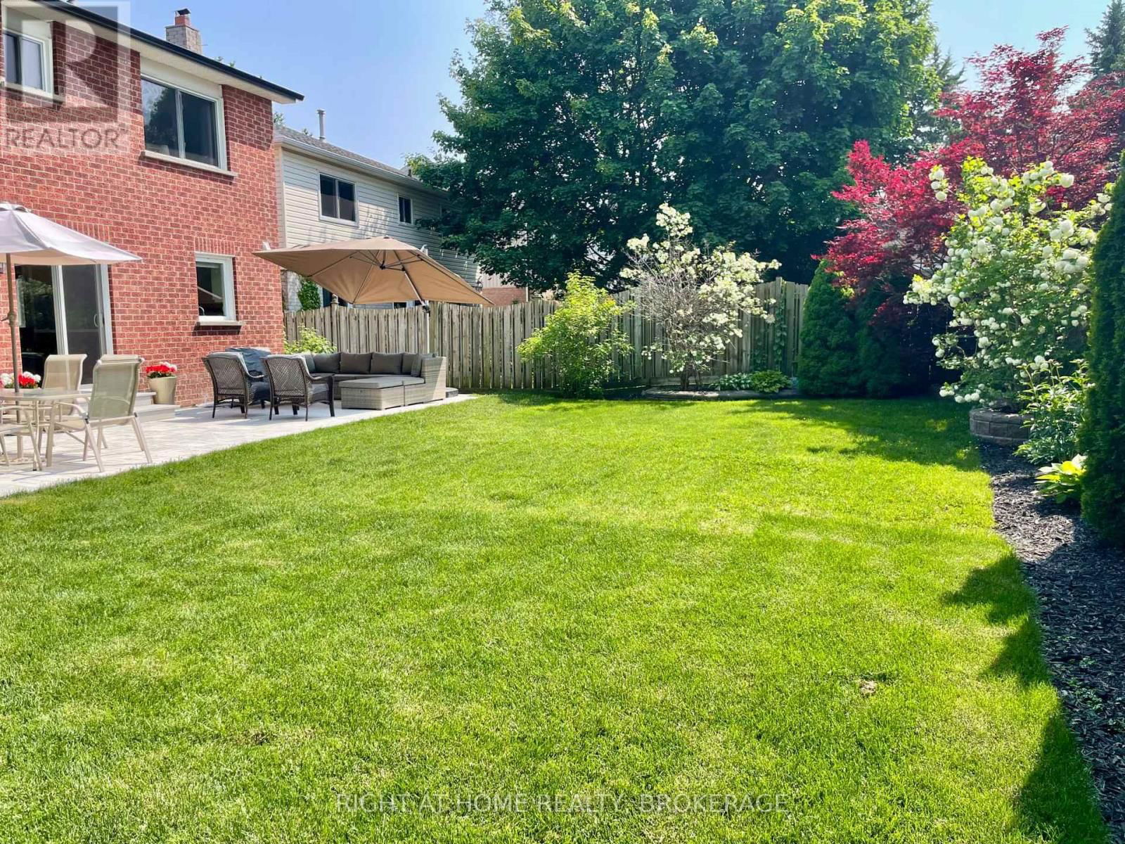 10 ENNISCLARE PLACE Image 38