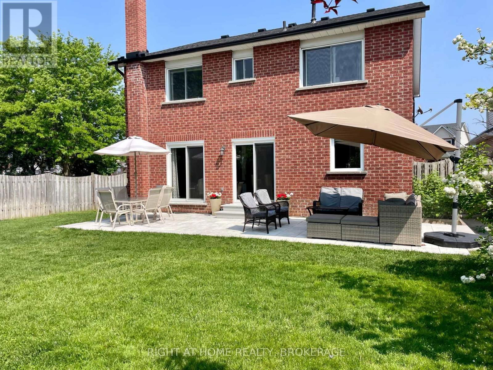 10 ENNISCLARE PLACE Image 39