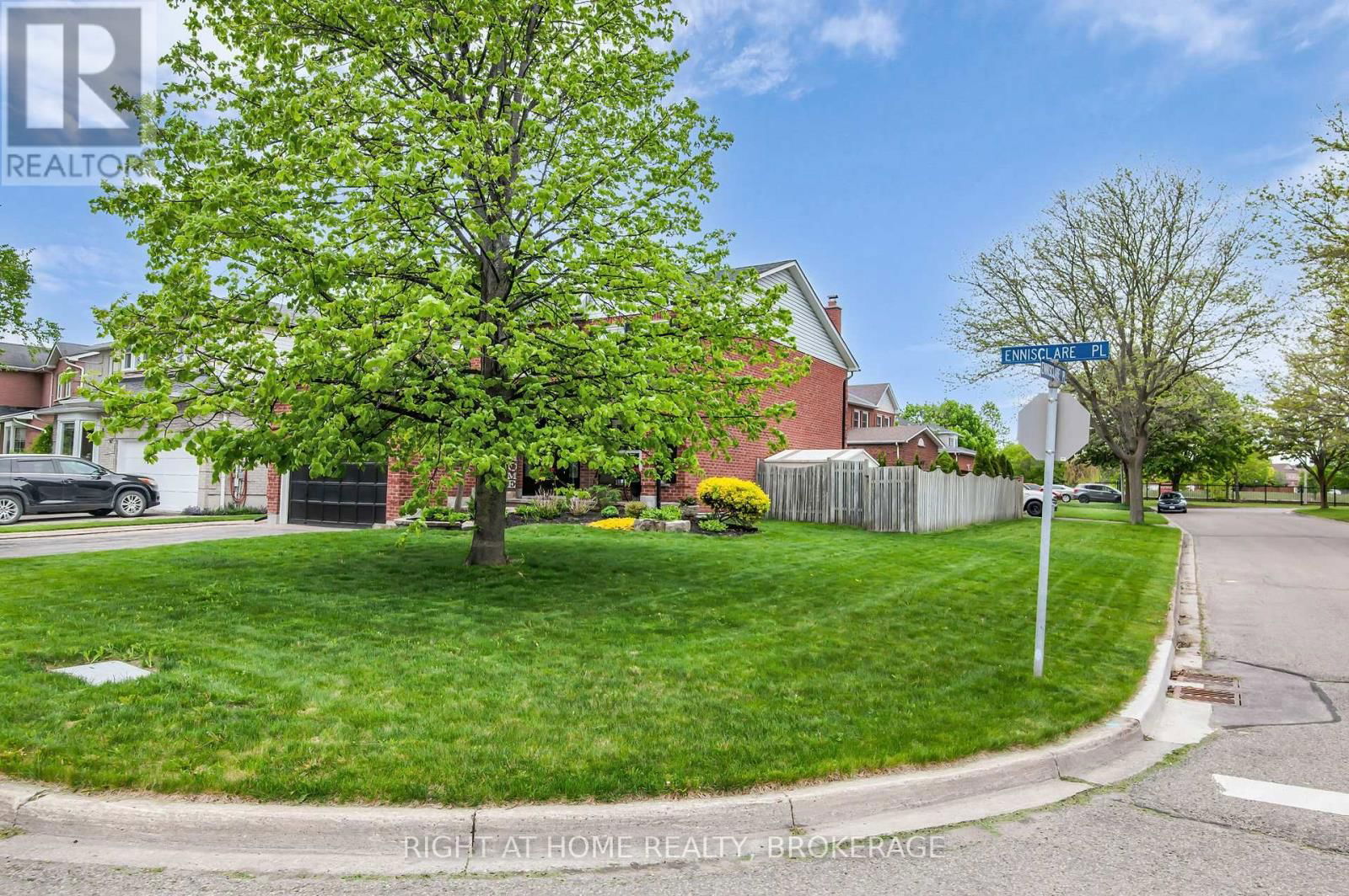 10 ENNISCLARE PLACE Image 44