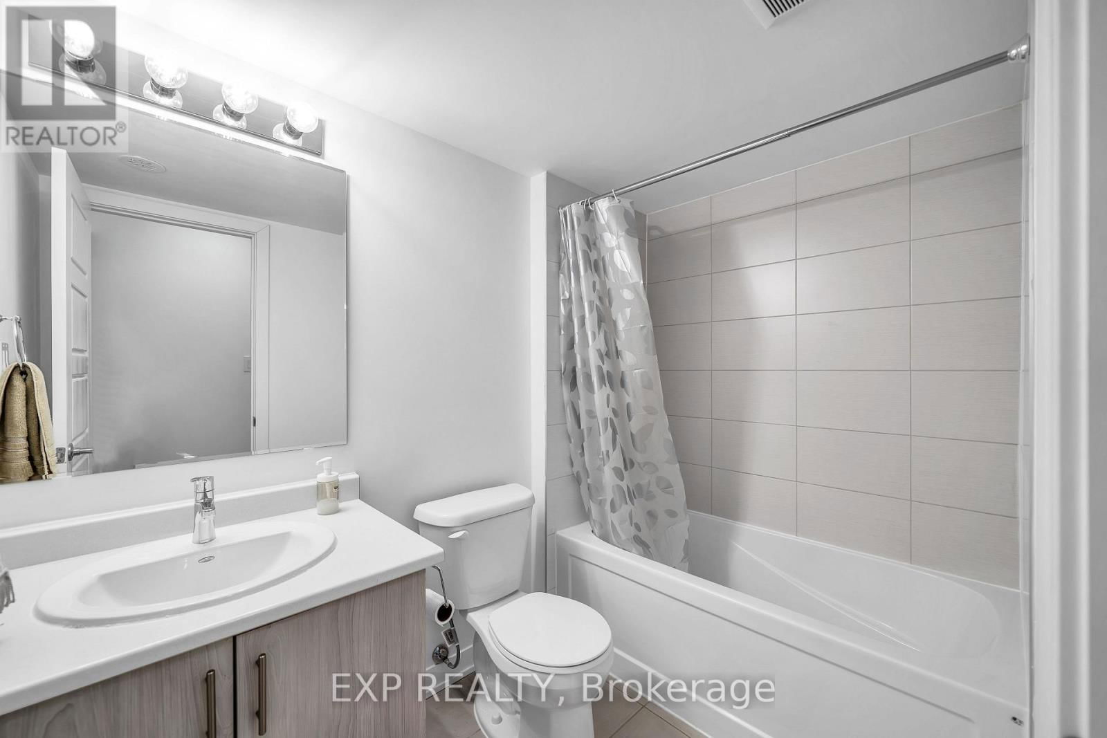 7 SELFRIDGE WAY Image 37