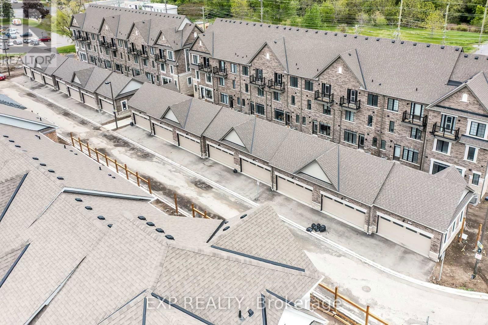 7 SELFRIDGE WAY Image 42