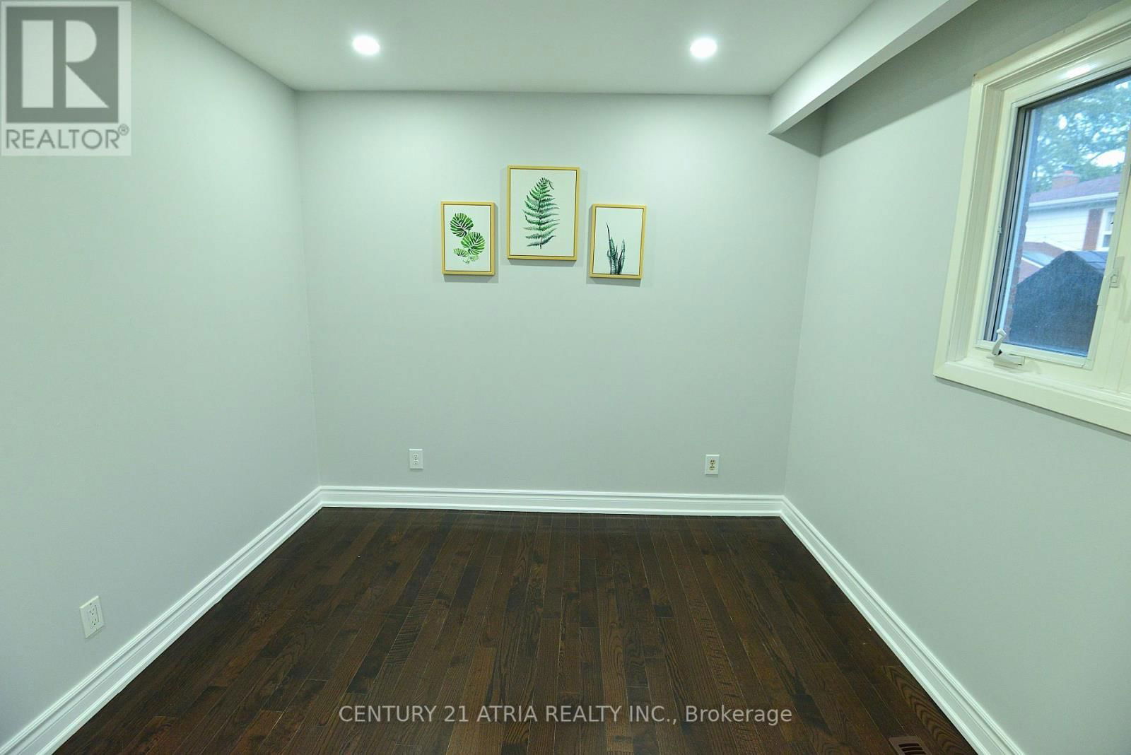 3 SILVERTIP CRESCENT Image 18
