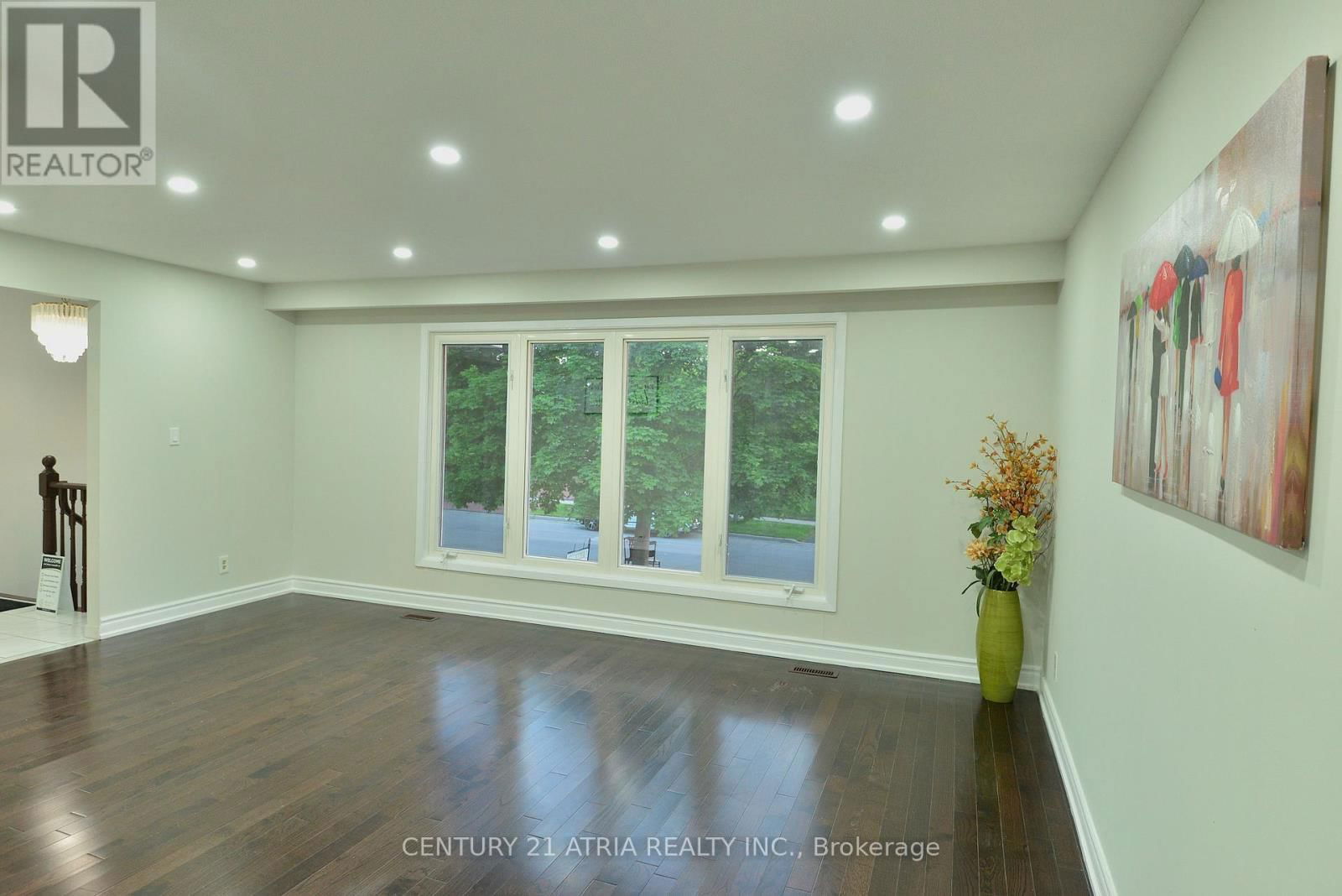 3 SILVERTIP CRESCENT Image 7