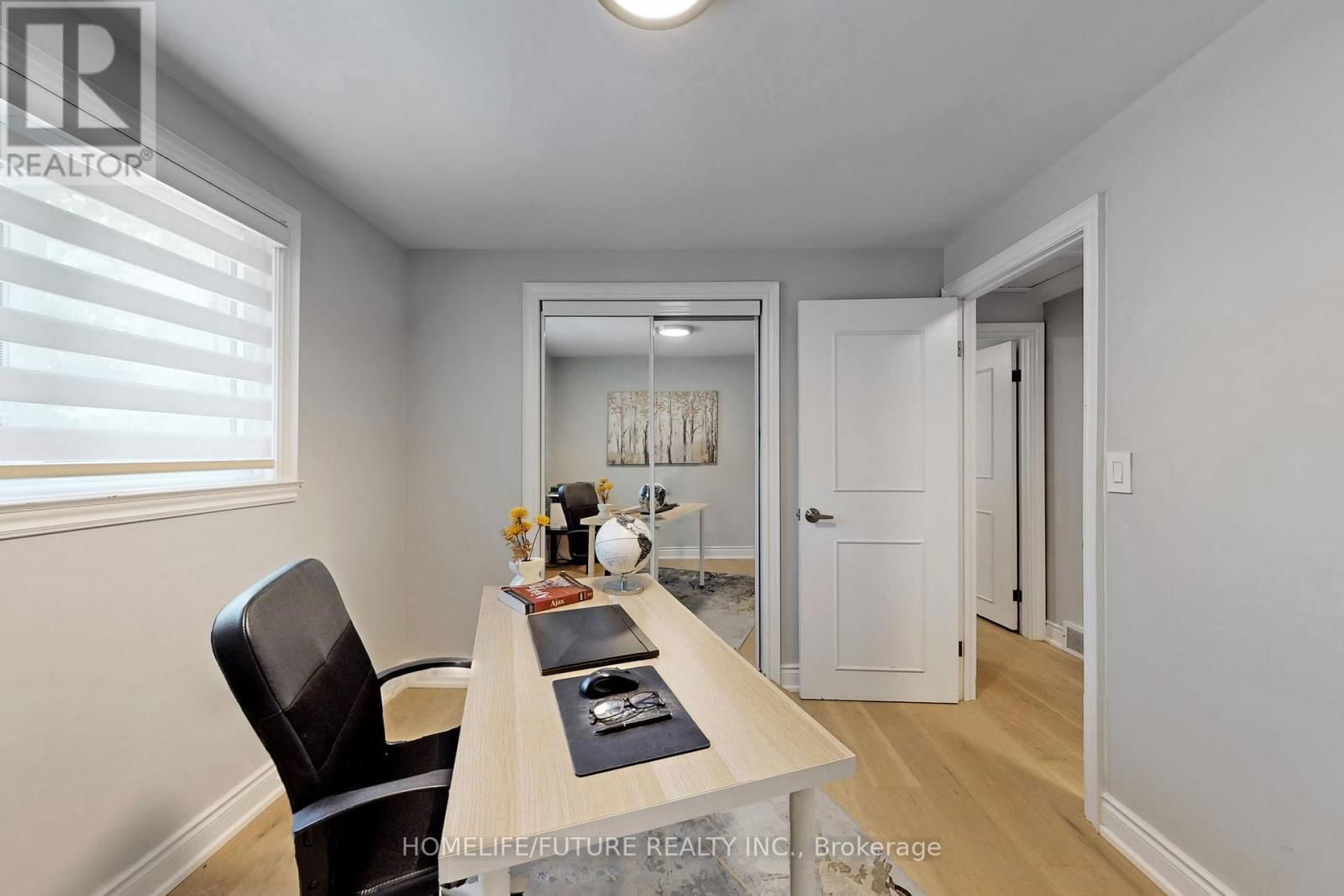 243 ACADIA DRIVE Image 19