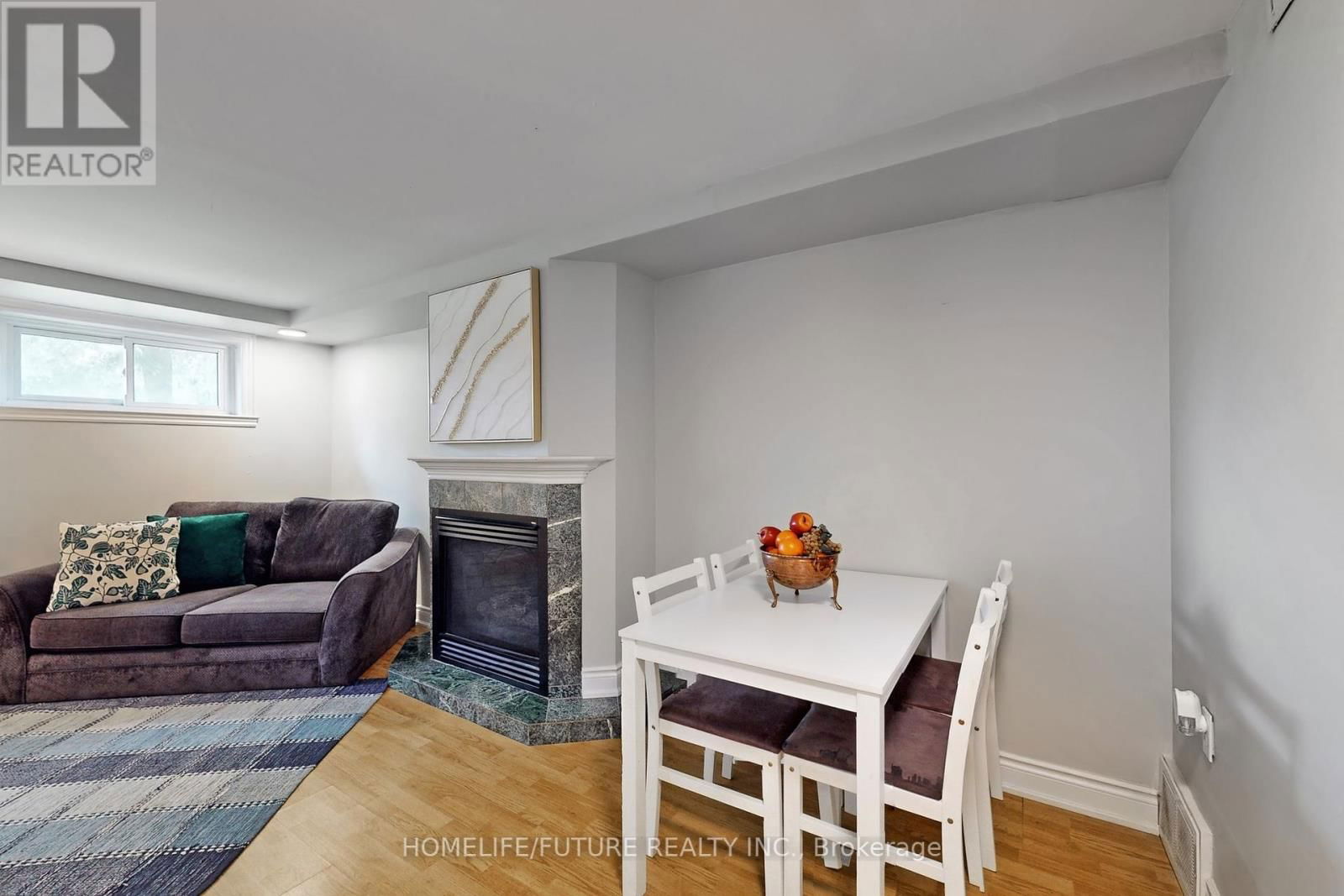 243 ACADIA DRIVE Image 26