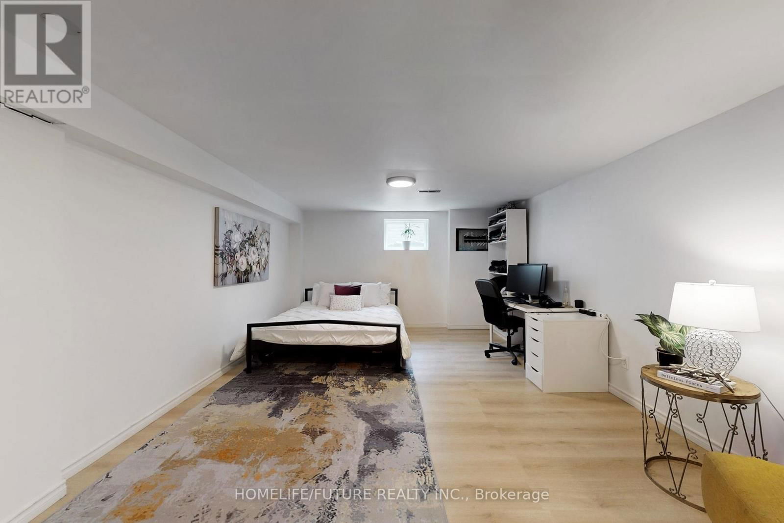 243 ACADIA DRIVE Image 32