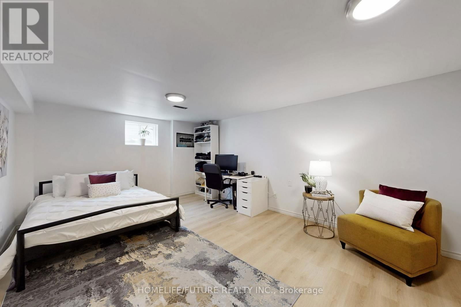 243 ACADIA DRIVE Image 33