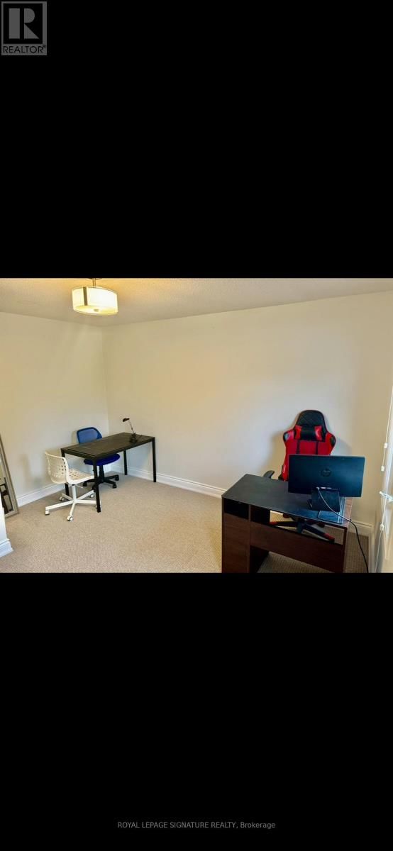 1813 SPRUCE HILL ROAD Image 30