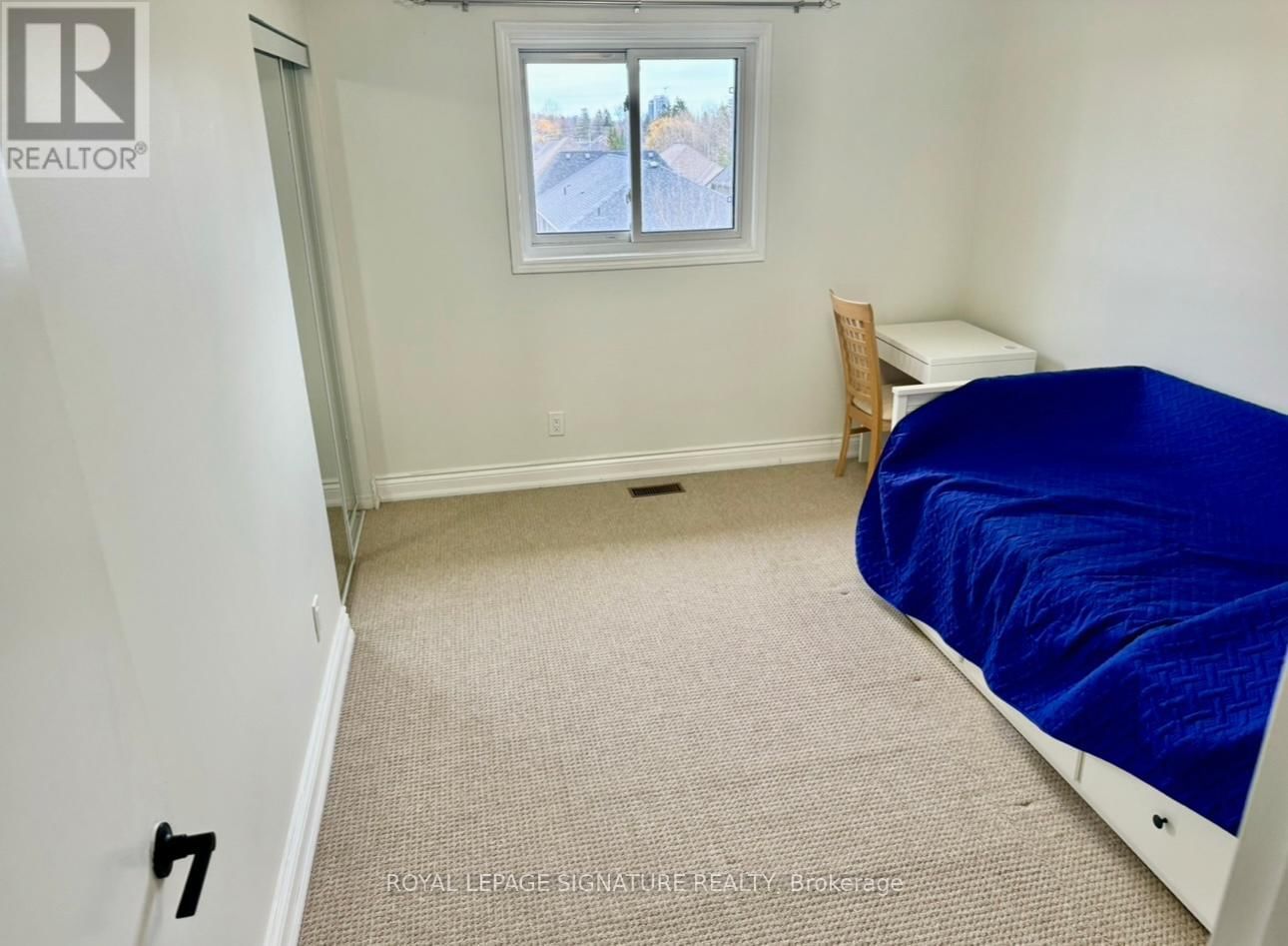 1813 SPRUCE HILL ROAD Image 31