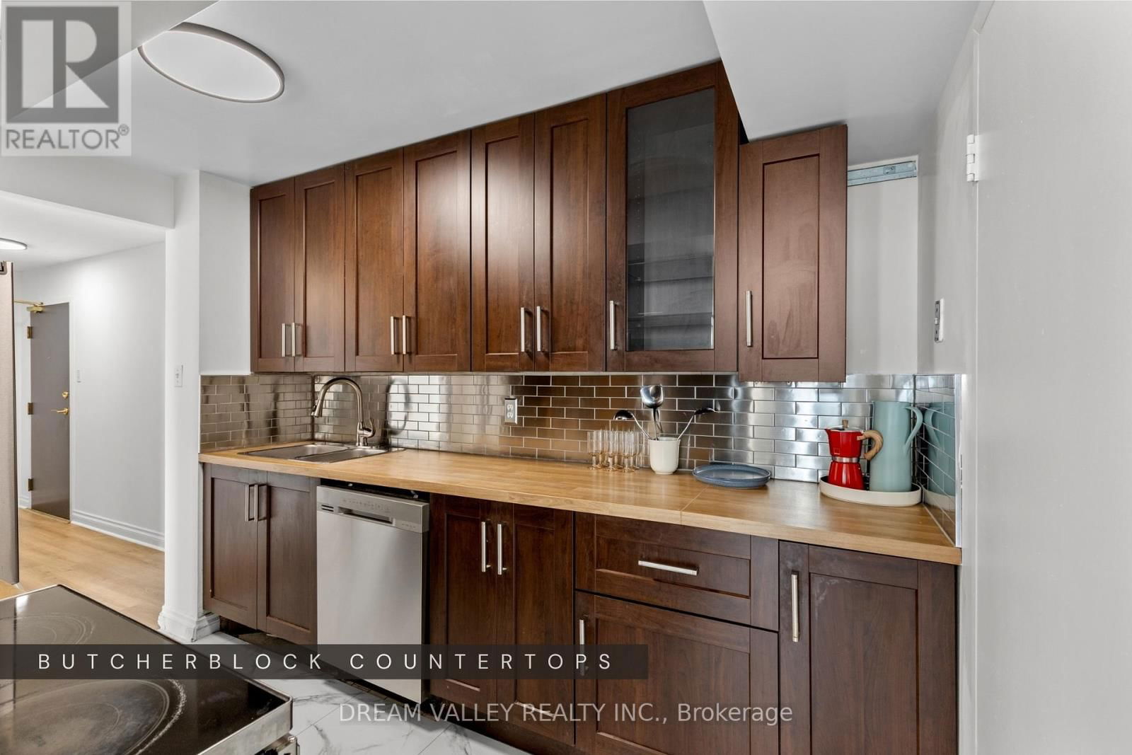 1213 - 330 MCCOWAN ROAD Image 23