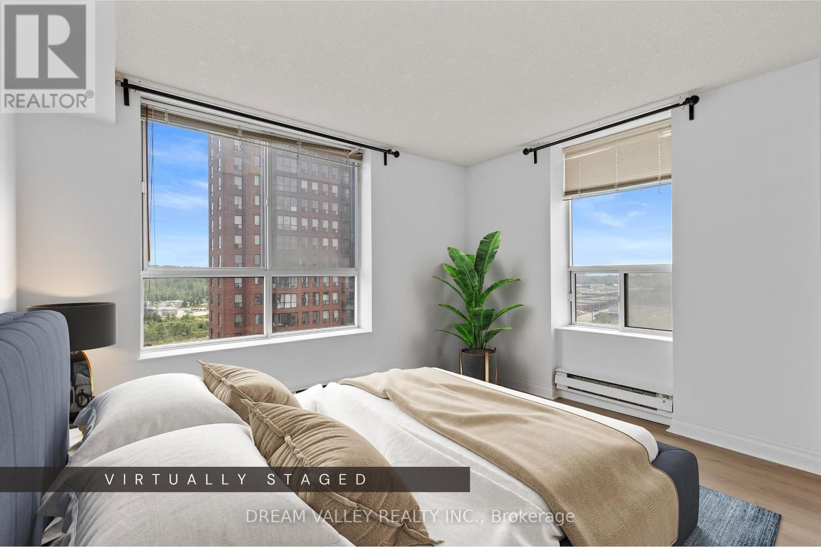 1213 - 330 MCCOWAN ROAD Image 25