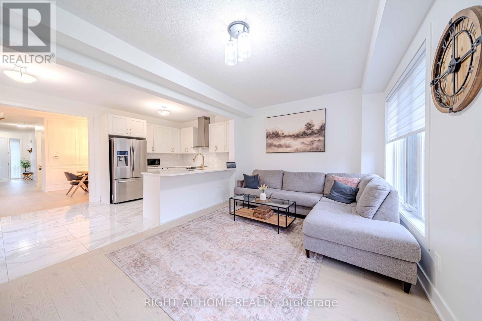 51 DORIAN DRIVE Image 16