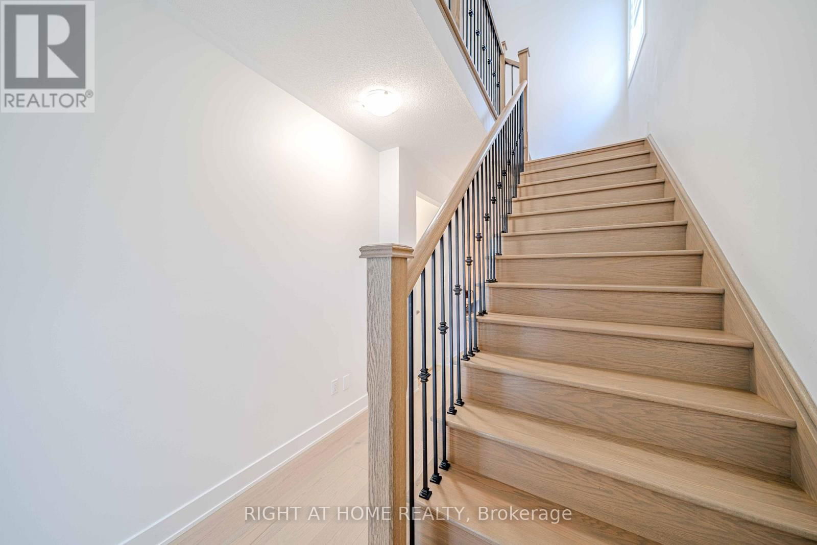 51 DORIAN DRIVE Image 21