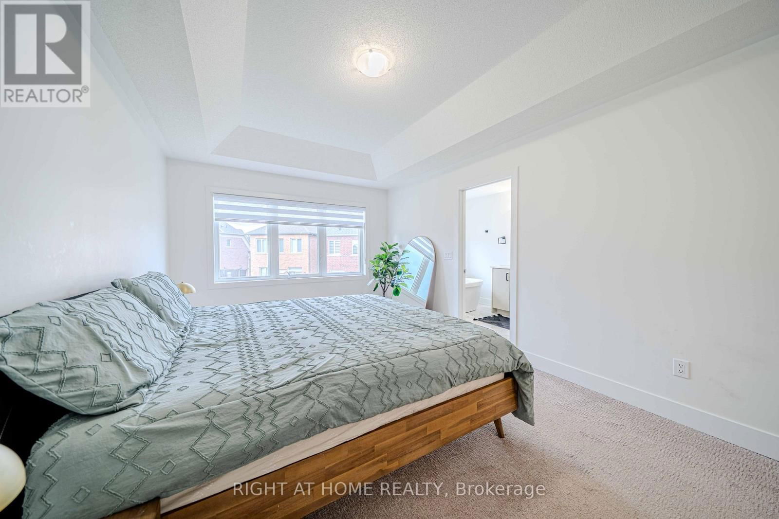 51 DORIAN DRIVE Image 25