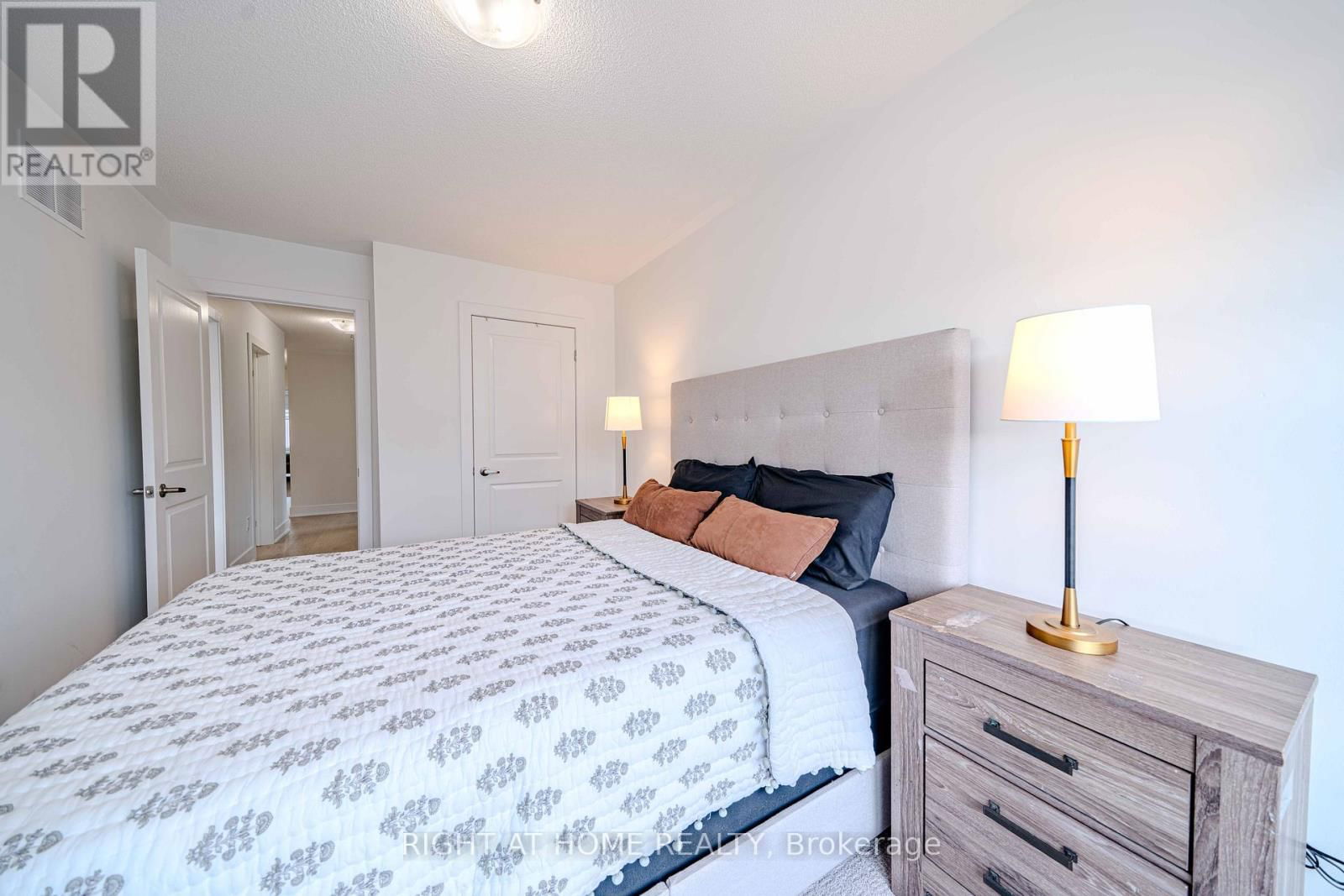 51 DORIAN DRIVE Image 33