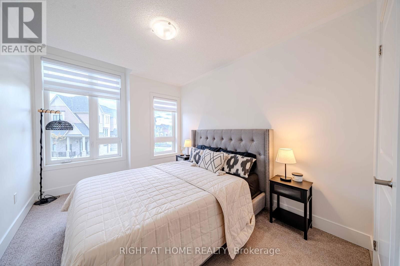 51 DORIAN DRIVE Image 35